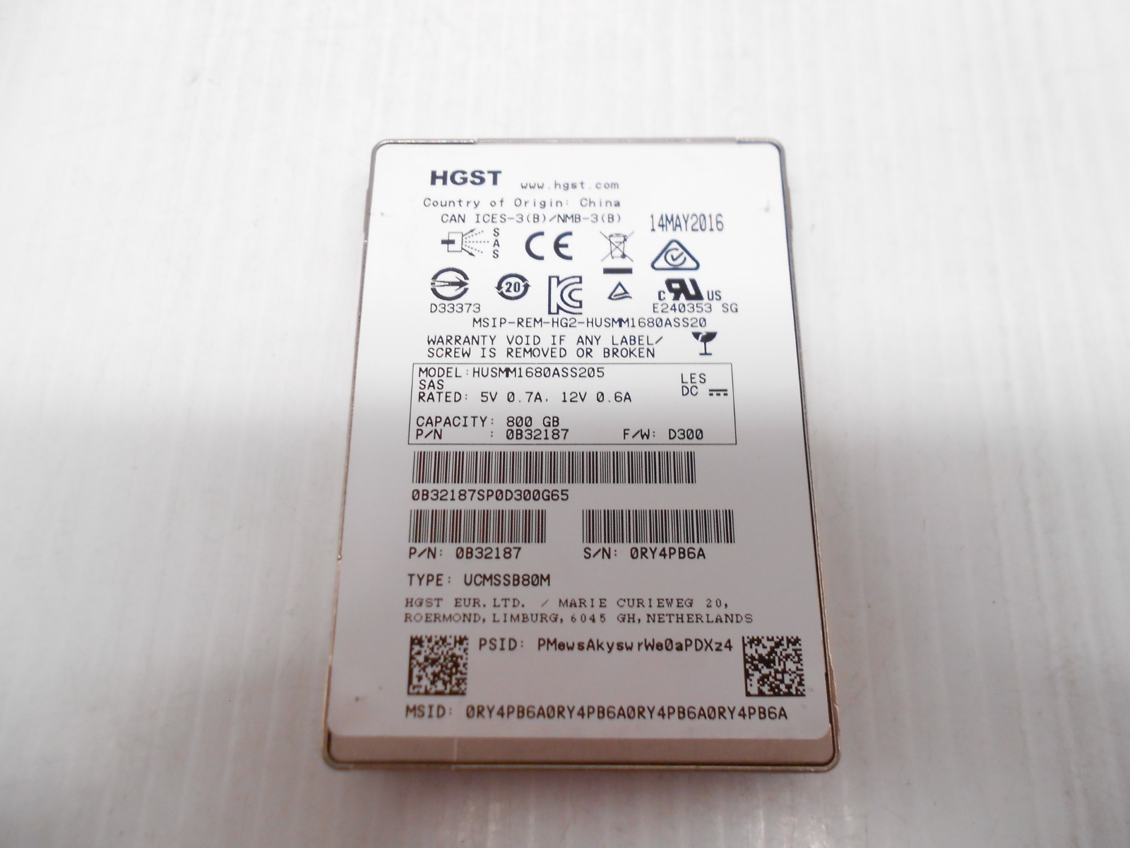 HGST 800GB SSD SAS 12G Server Hard Drive 2.5" HUSMM1680ASS205 Fits Dell / HP