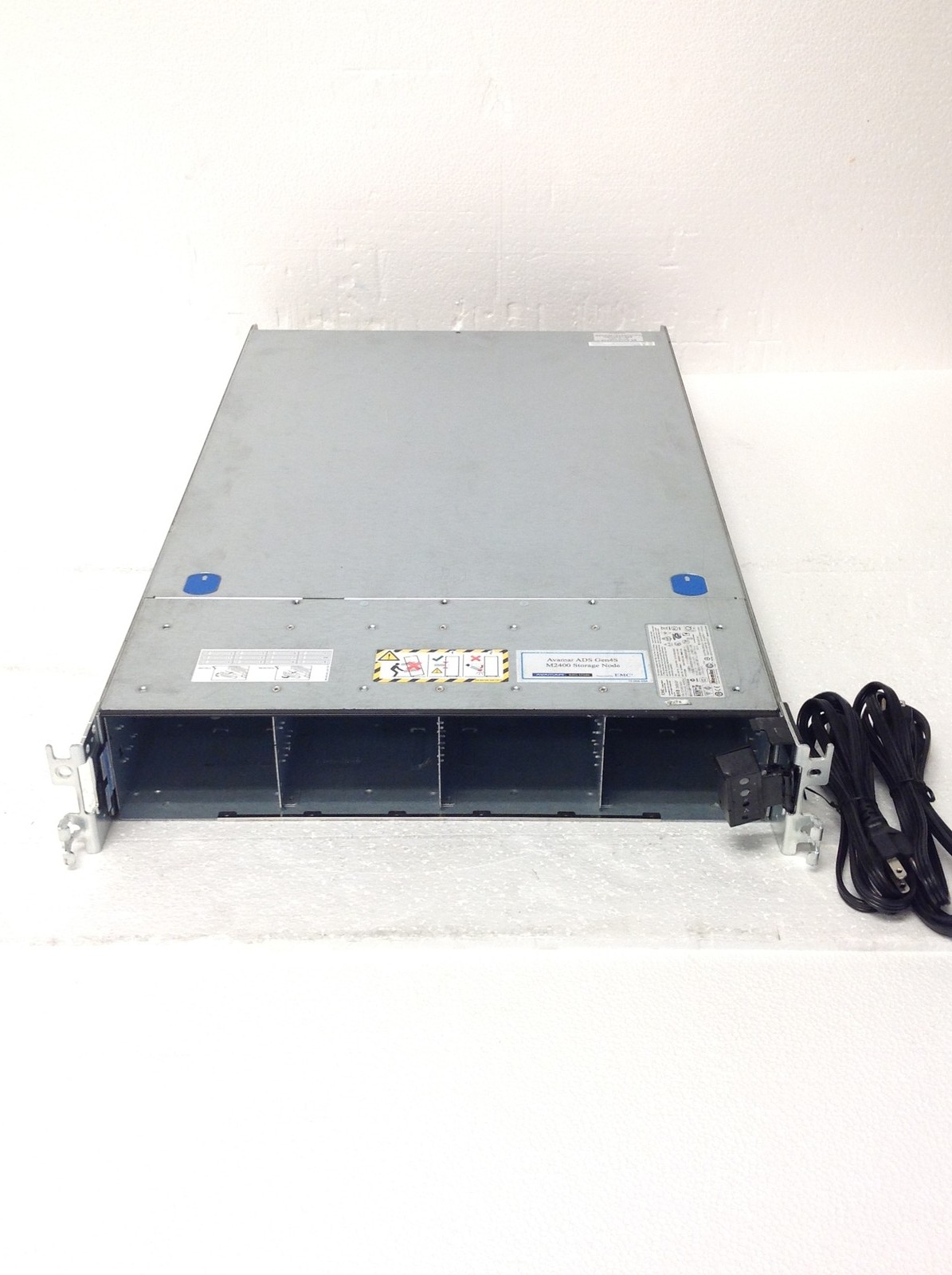 EMC DRBGP Rack Mountable Server Intel Xeon E5-2603 1.80Ghz w/ 32GB RAM, READ