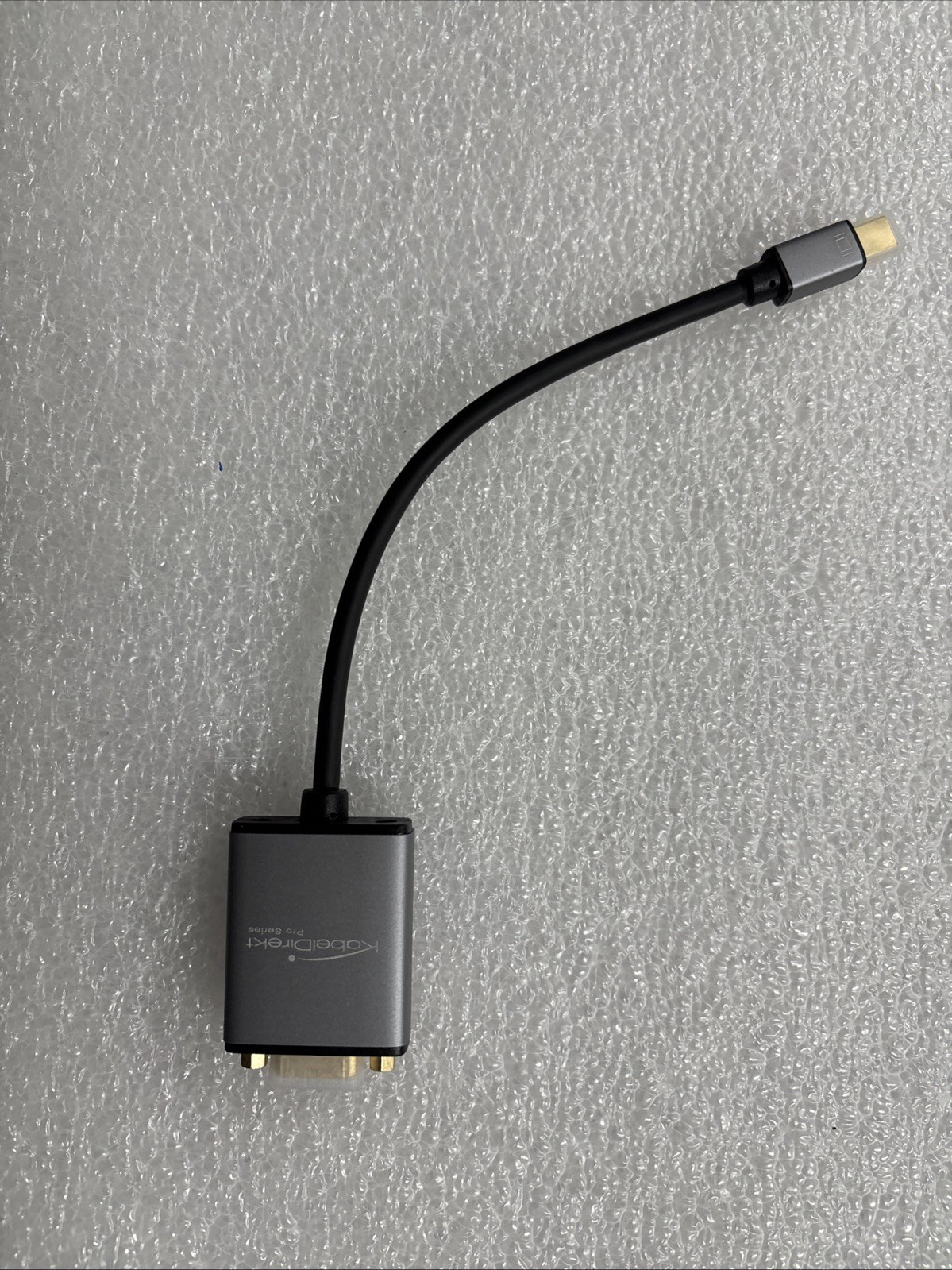KabelDirekt Mini DisplayPort to VGA Adapter – High Quality, MacBook/iMac Compati