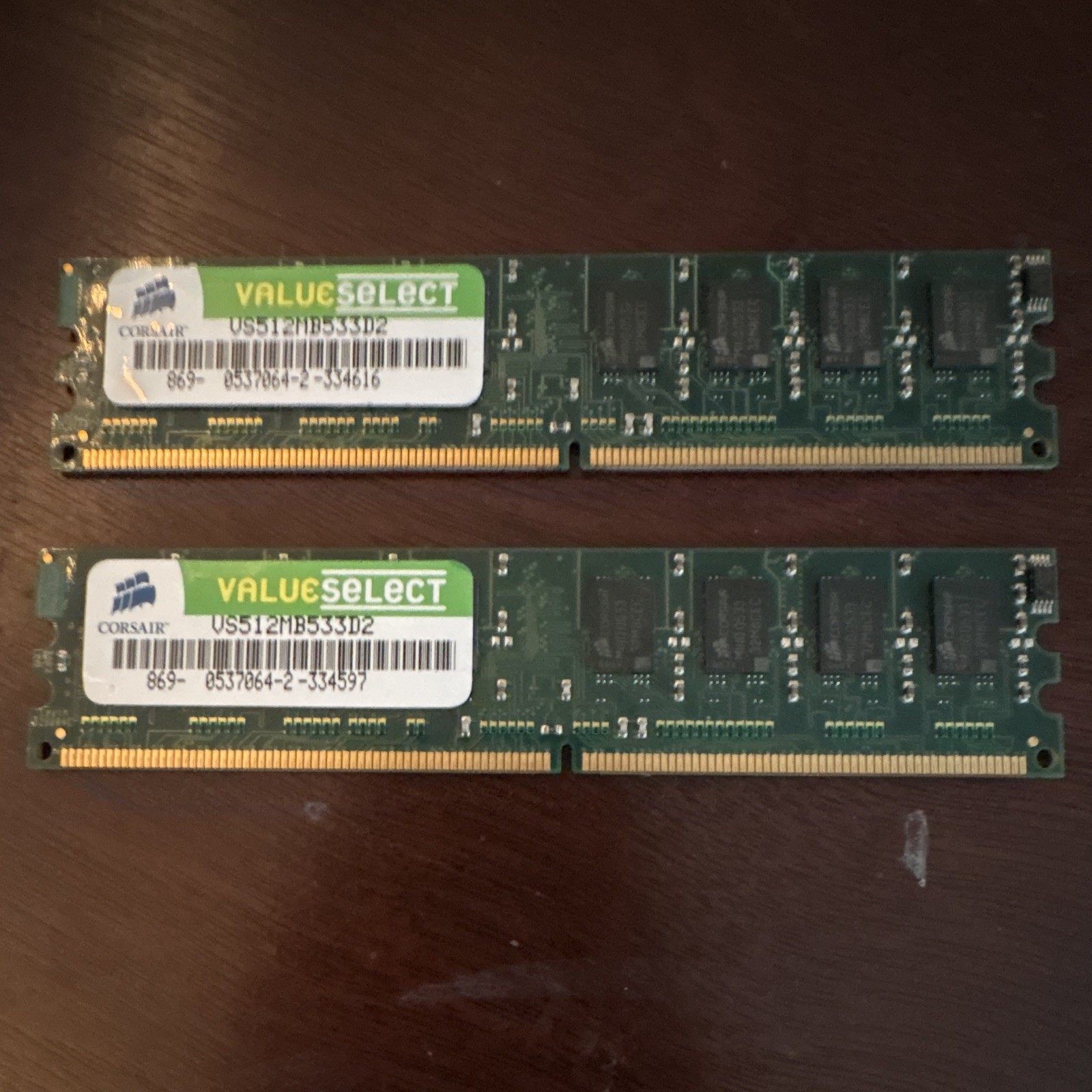 Corsair ValueSelect 1GB (2x512MB) DDR2-533 PC2-4200 240-Pin DIMM Non-ECC