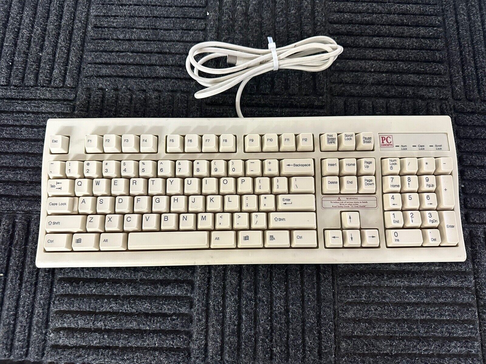 Vintage Classic PC Concepts 5-Pin AT Keyboard KWD-203 #61595 EXCELLENT
