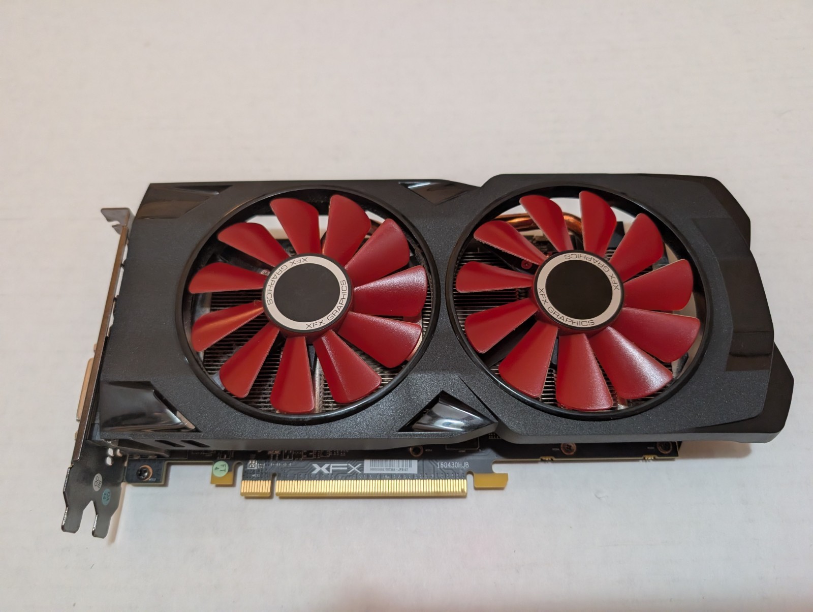 AMD Radeon XFX RX 570 8GB GDDR5 Graphics Card GPU Video Card Gaming