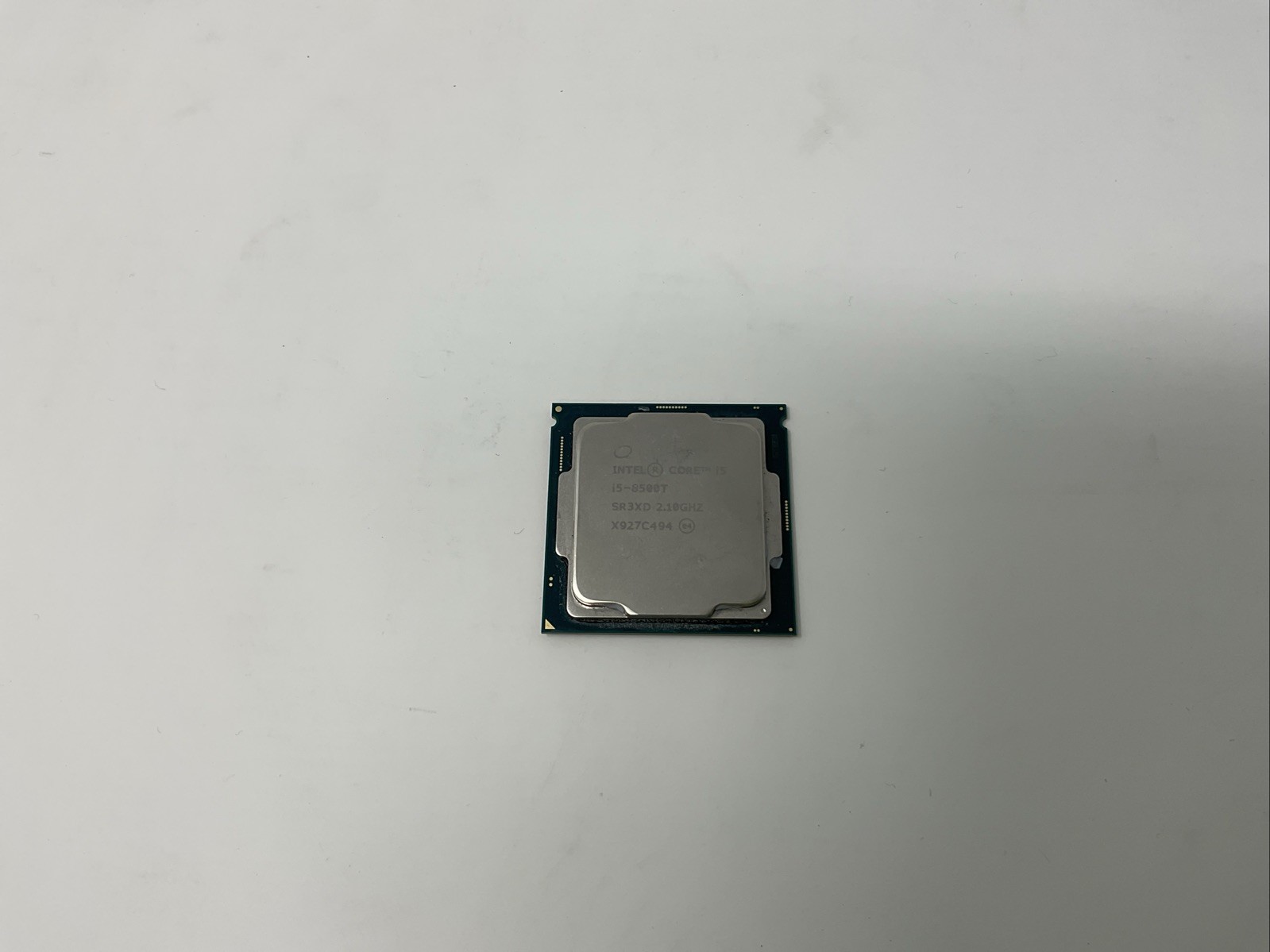 Intel Core i5-8500T - 2.1 GHz 6-Core SR3XD Processor
