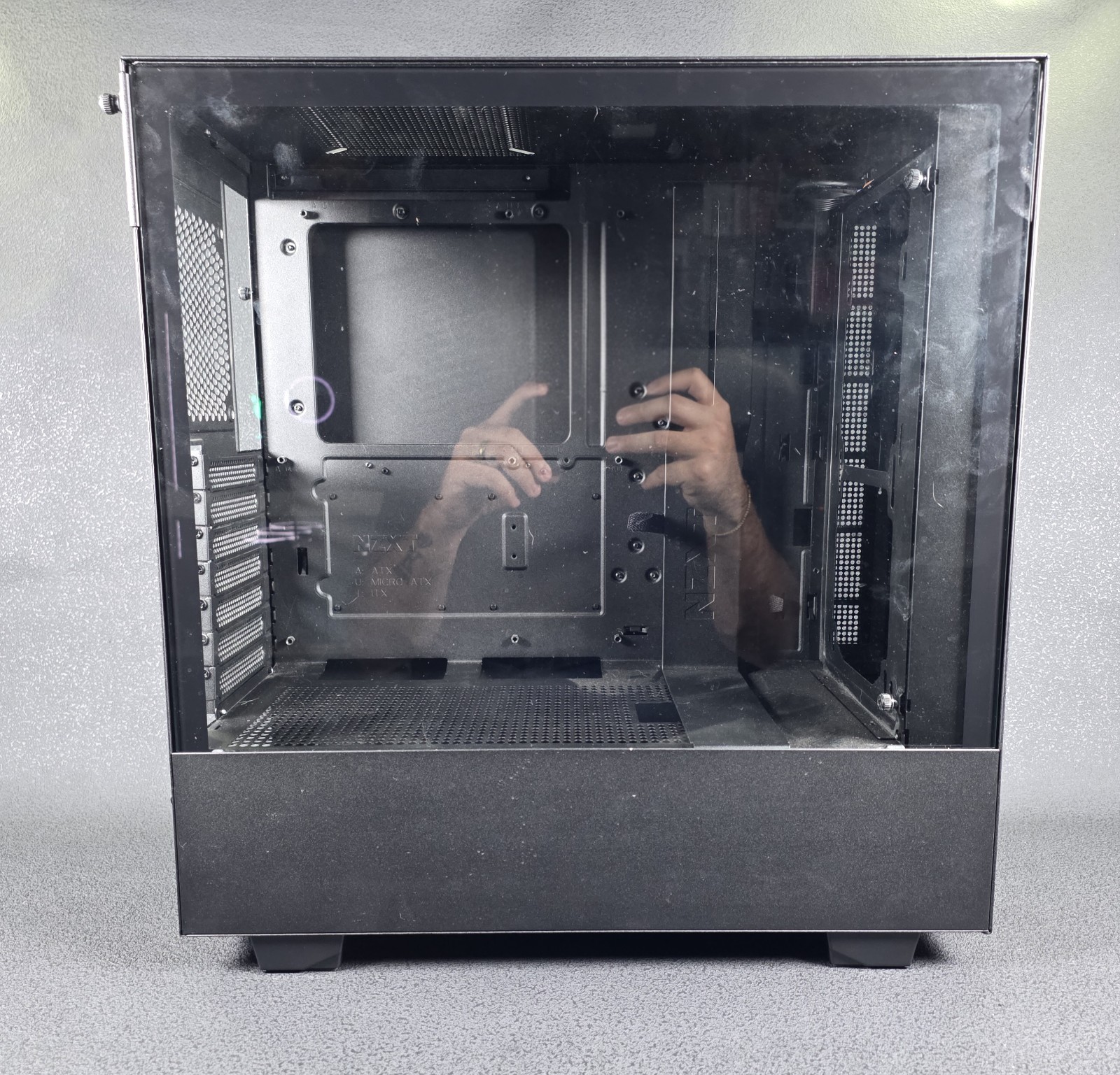 NZXT ATX/ MICRO ATX/ ITX - PC Case