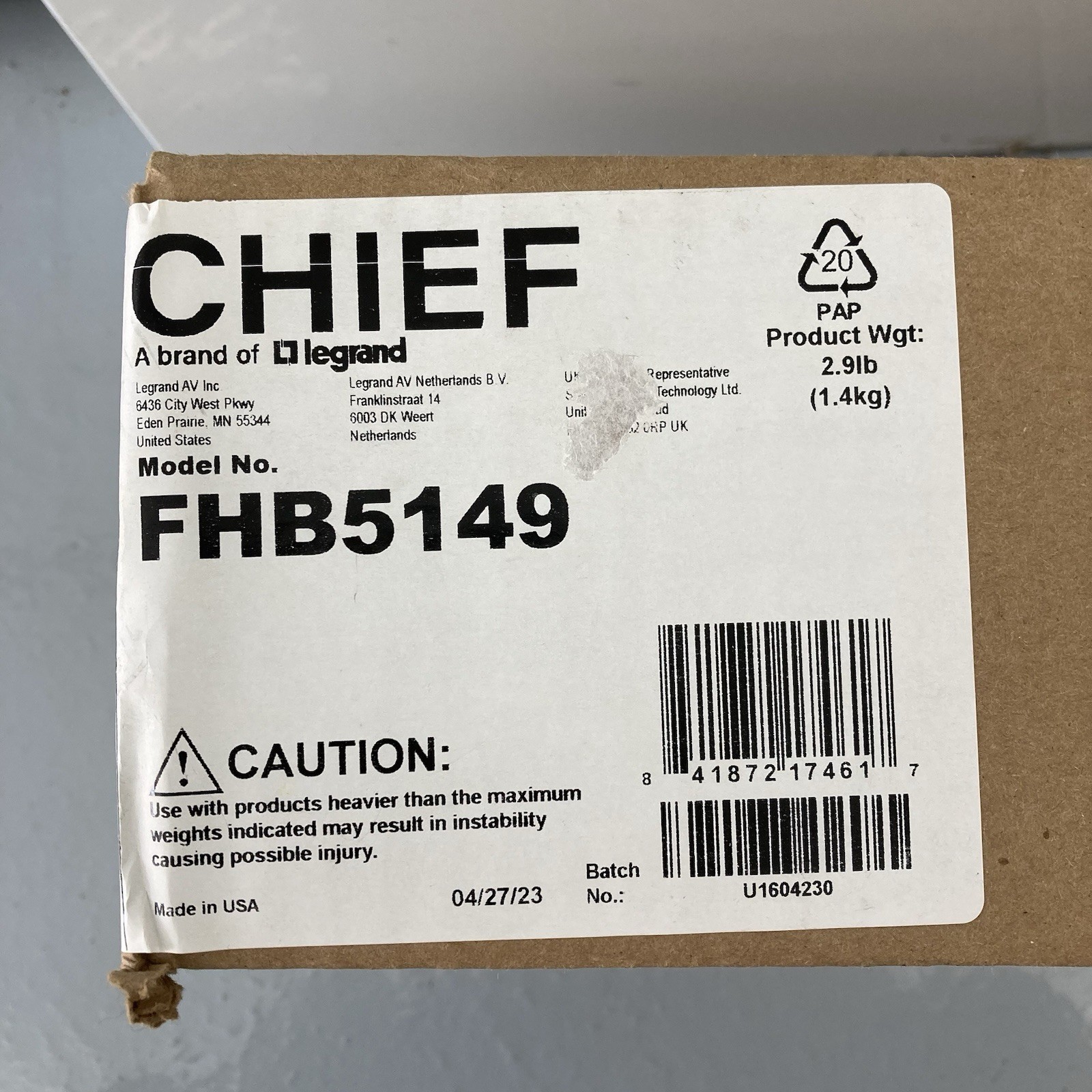 Legrand Chief FHB5149 4" High/Low VESA Offset Bracket Kit Fusion Thinstall NEW