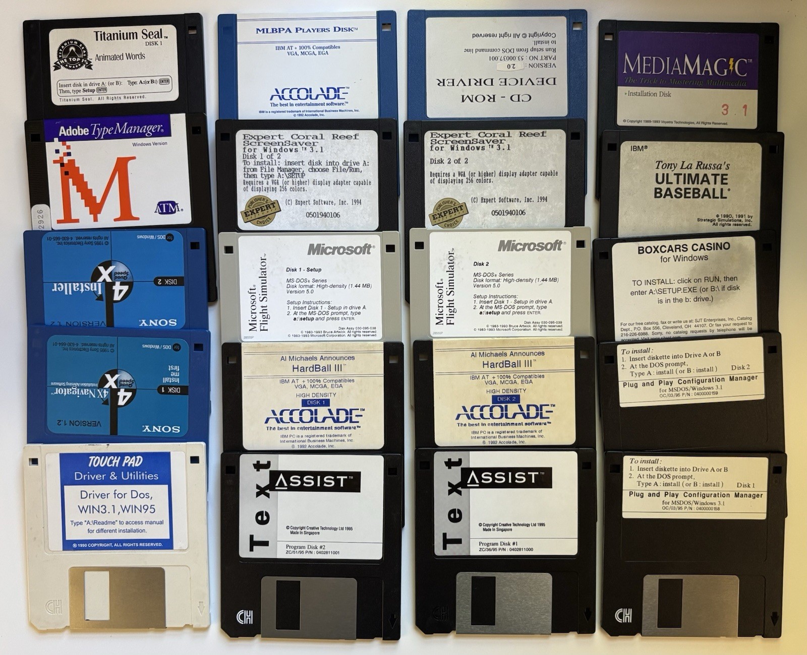 Vintage PC Software Games 3.5” Floppy Disk Lot of 20 DOS Windows 90s Untested