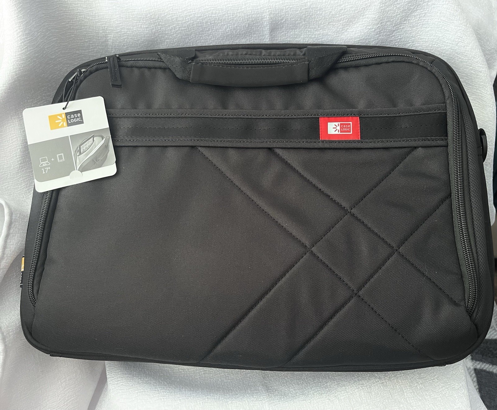 Case Logic DLC117 17 in Laptop, Computer Briefcase, Padded Nylon, Black