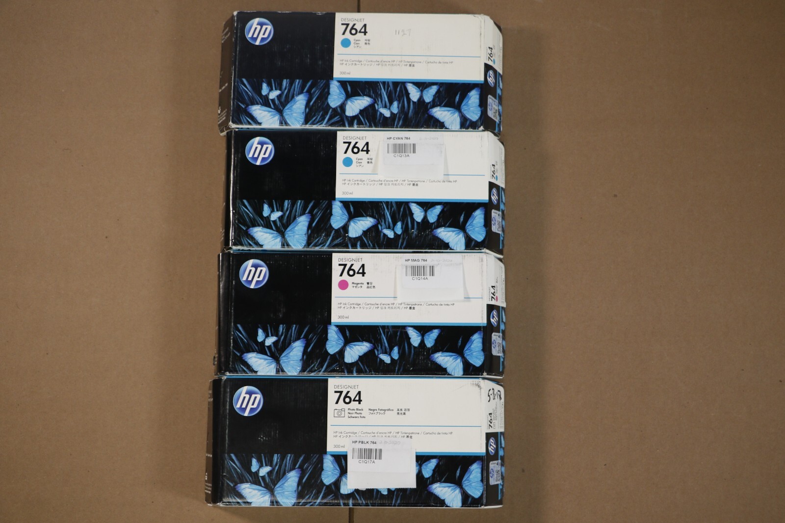 Lot of 4 New OEM HP Designjet T3500 CCMPK ink Set  HP764 C1Q13A,C1Q14A,C1Q17A