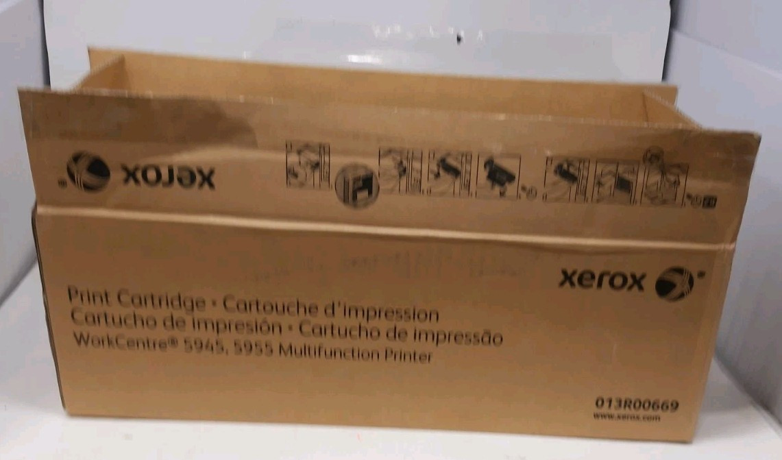 Genuine Xerox 013R00669 (13R669) Black Print Cartridge  open box