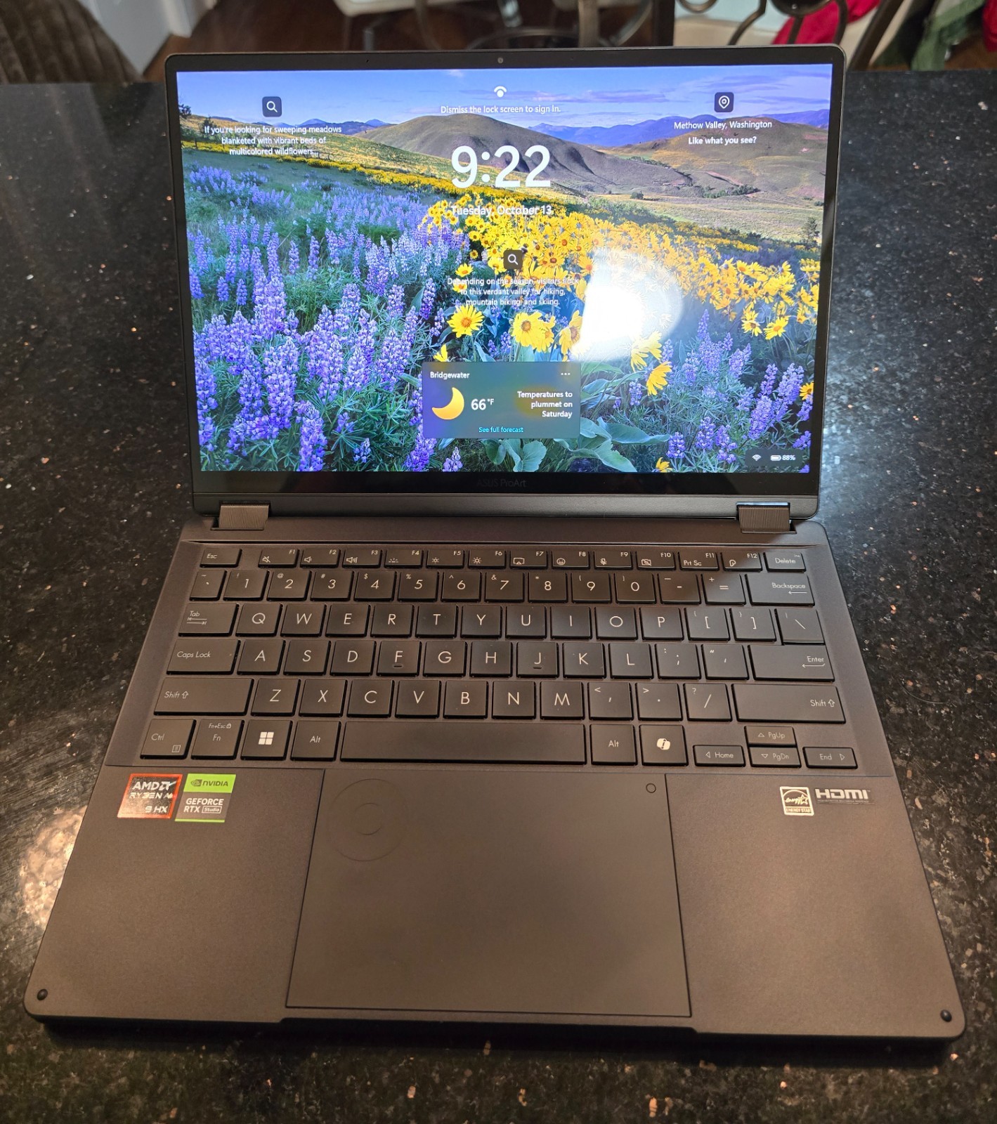 ASUS ProArt PX13 OLED Ryzen AI 9 HX 370 RTX 4050 32GB RAM 1TB SSD Laptop