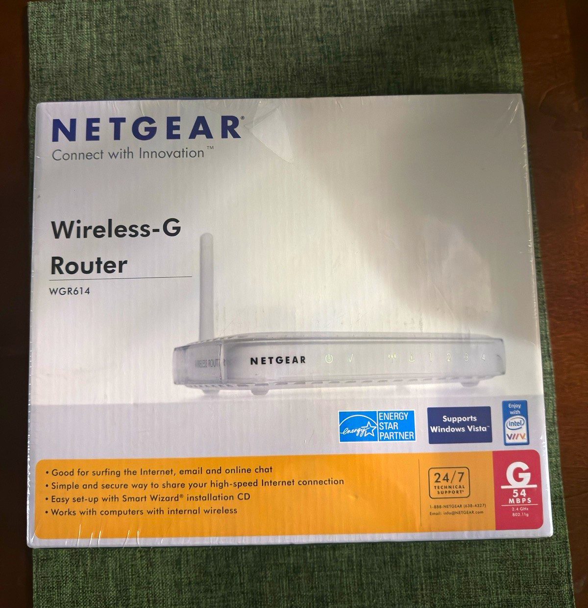 Sealed NETGEAR WGR614 Wireless-G Router 54 Mbps 4-Port 10/100 Firewall VPN White