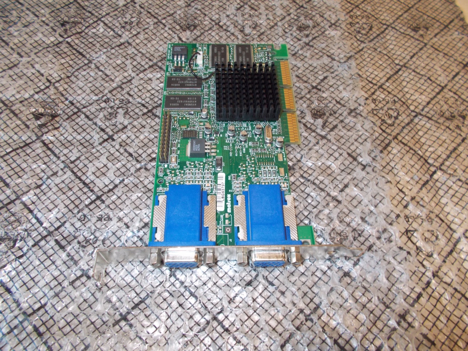 Matrox MGI G450 32MB Dual Head VGA AGP Video Card G45+MDHA32DB