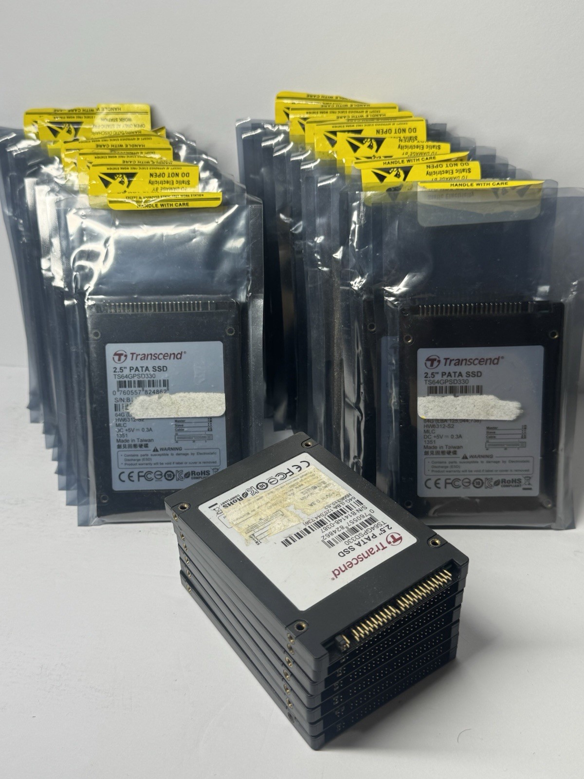 Lot of 28 Transcend 64GB 2.5” PATA IDE SSD TS64GPSD330 PSD330 UNTESTED