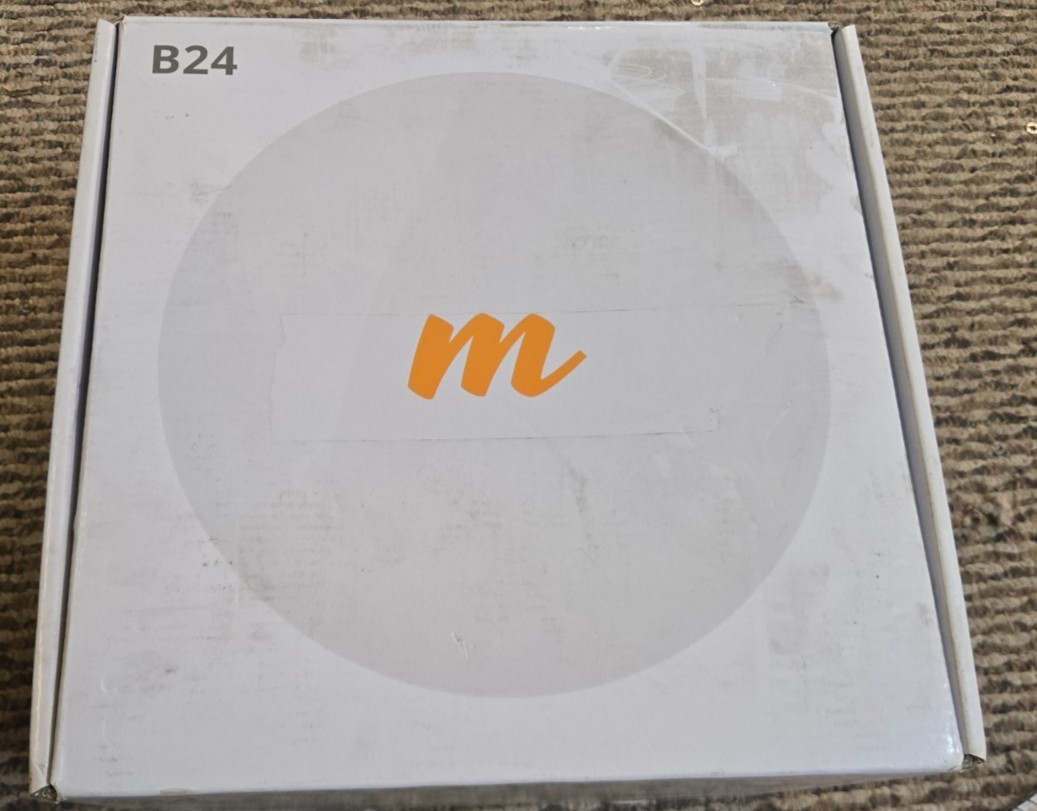 Mimosa B24 Backhaul Radio PTP MIMO 4X4 24 GHz 1.5 Gbps Integrated Antenna 33 dBi
