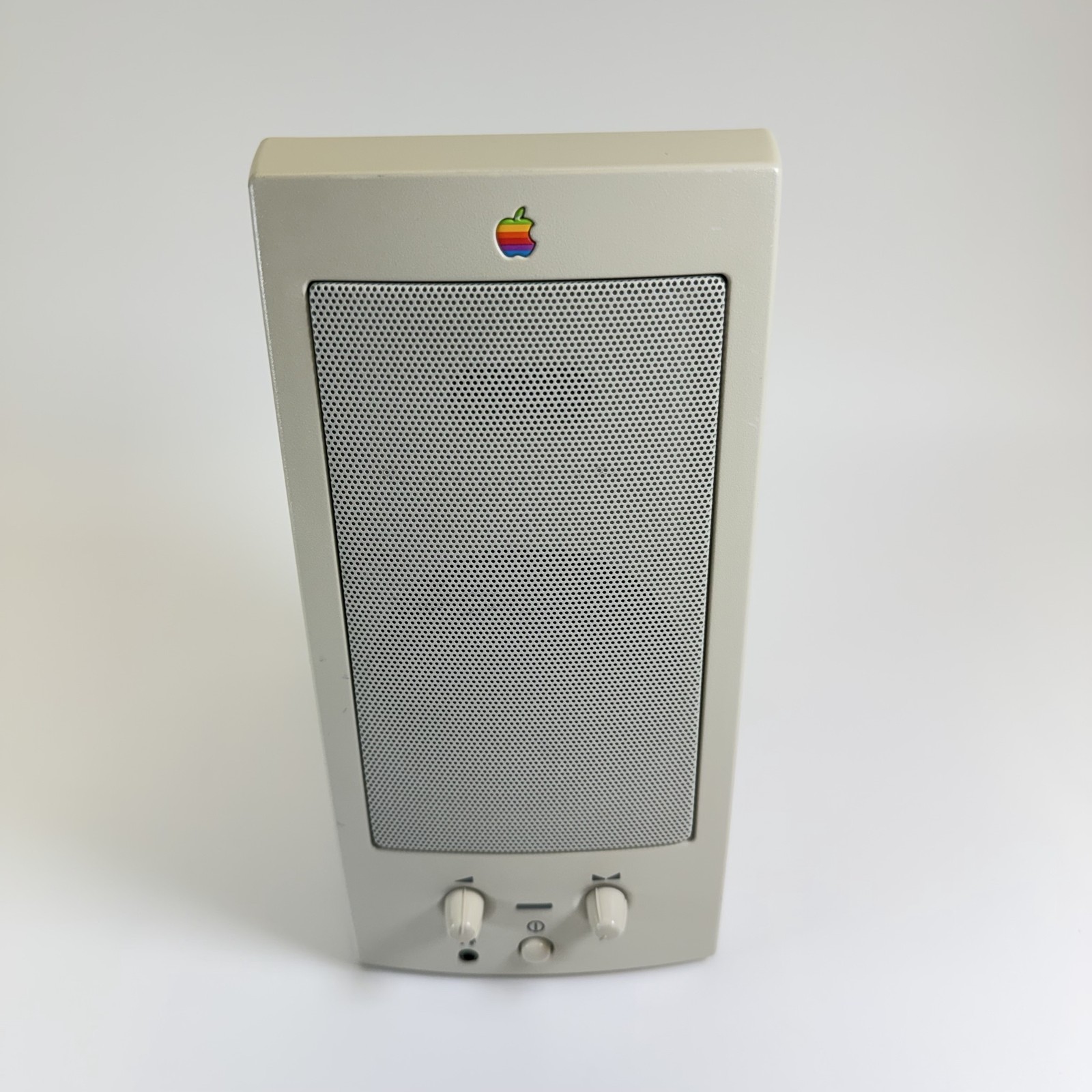 Vintage Apple AppleDesign Powered Speakers M6082 Single Beige 1993 Mac Audio
