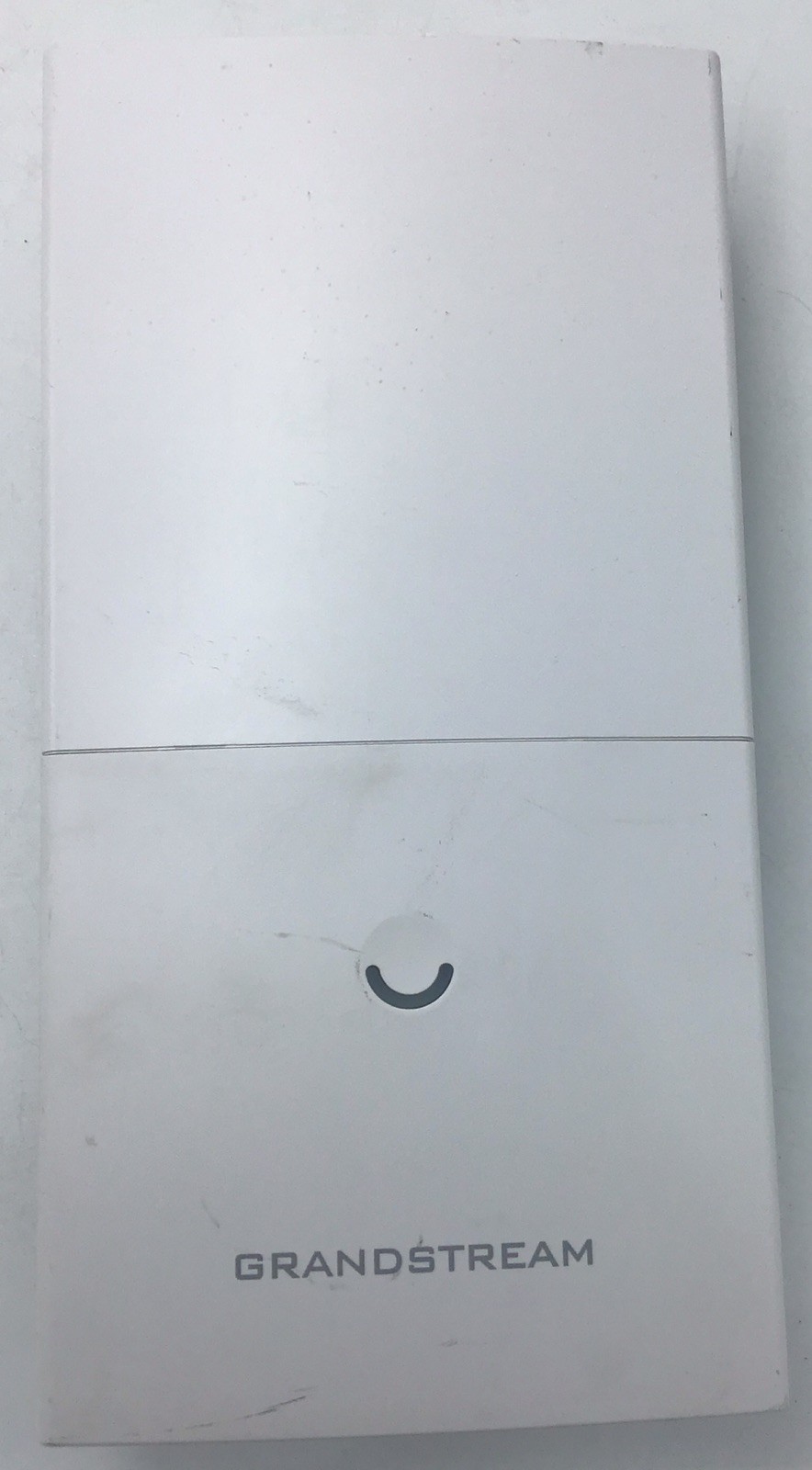Grandstream Networks GWN7600LR Outdoor Long-Range Wireless Access Point  L572