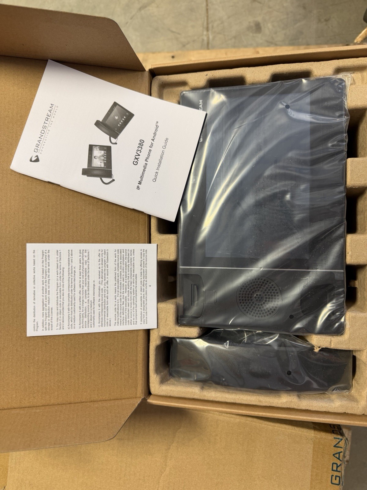 Grandstream GXV3380 Black IP Video Phone Android Multimedia Desk Phone