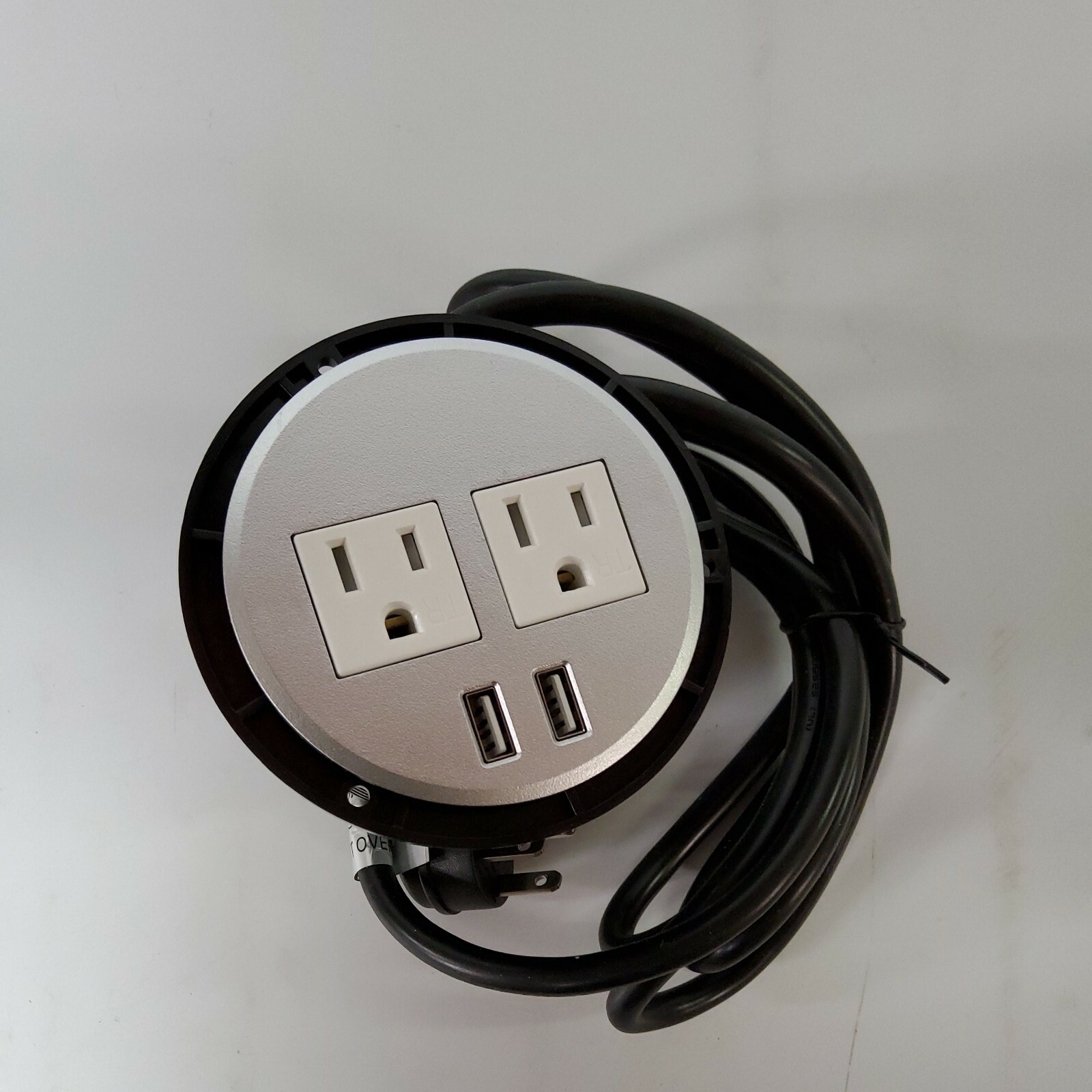 Boss Grommet Outlet Model: SOT-4SW 3'' 2 USB AND 1 BOTTOM ELECTRICAL PORT