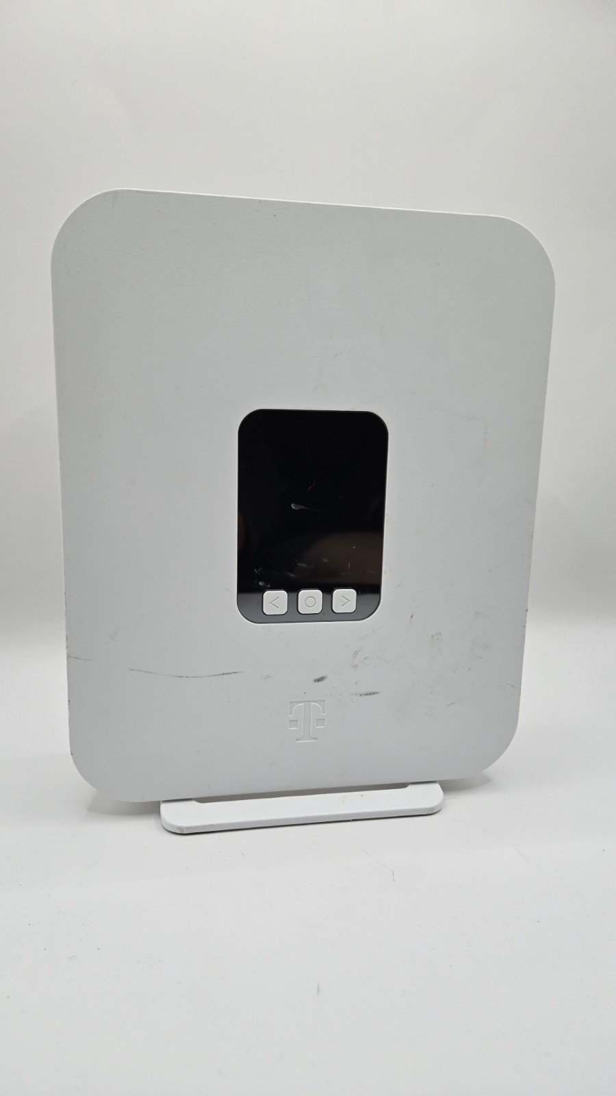 T-Mobile TMO-G4AR Home Internet 5G Modem Gateway - (No Power Cord)