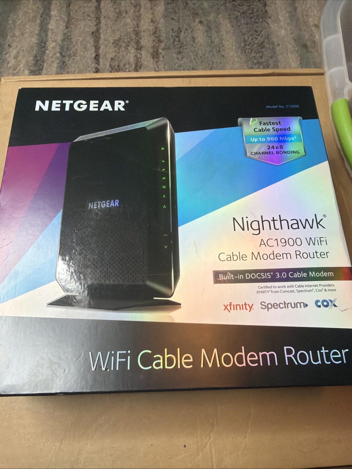 NETGEAR Nighthawk AC1900 4 Wireless-Wi-Fi 802.11ac Router   C7000 New Open