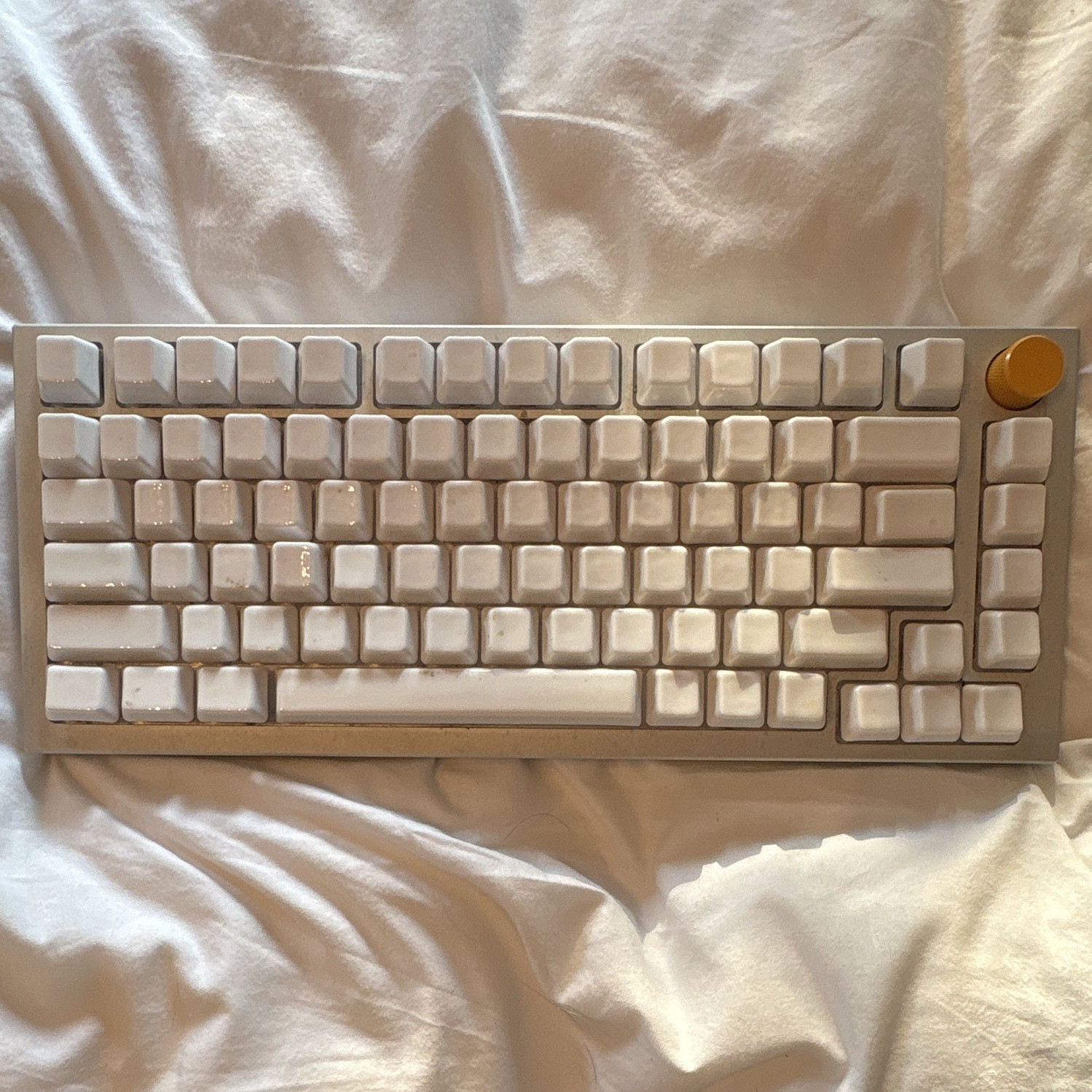 Glorious GMMK Pro Mechanical Keyboard  USB C Custom Ceramic Keycaps Panda Switch