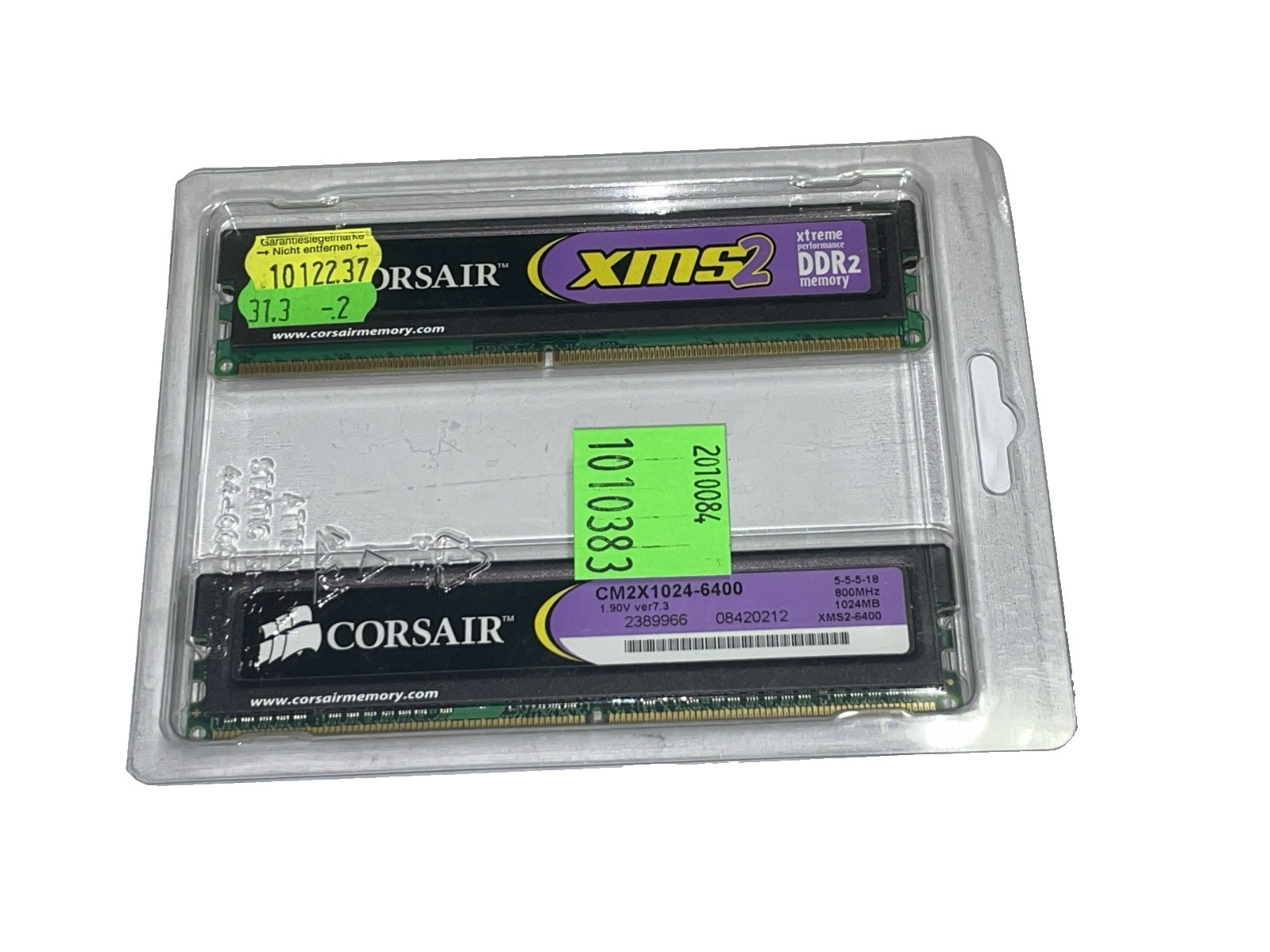 Corsair 2GB (2x1GB) CM2X1024-6400 DDR2 800Mhz PC2-6400U 5-5-5-18 for PC