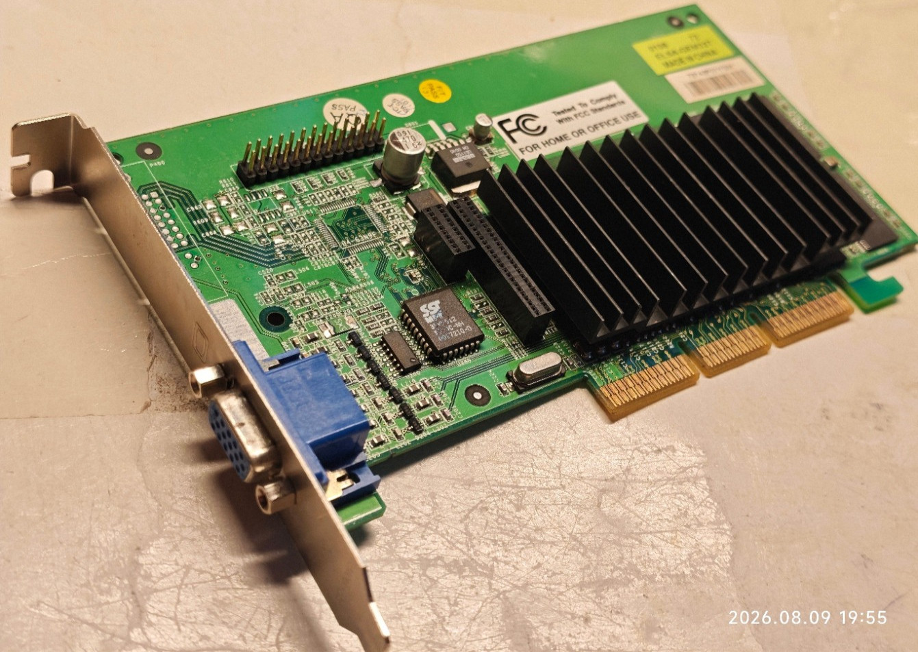 Vintage AGP 3D VGA Card ELSA GLADIAC MX (NVIDIA GEFORCE2 MX400 NV11) 32 MB RAM