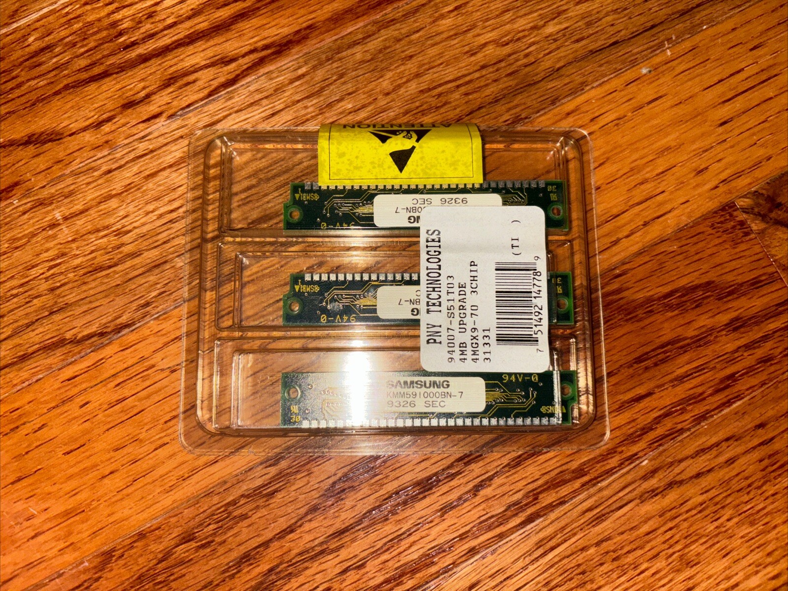 Samsung KMM59 000BN-7 SIMM RAM 30 Pin 9326 from 386 Computer