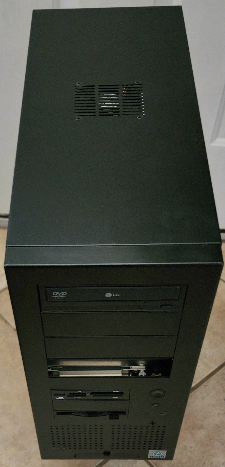 Lian Li PC-61USB B2 ATX Mid-Tower Black Aluminum Early 2000s Rare Retro PC Case
