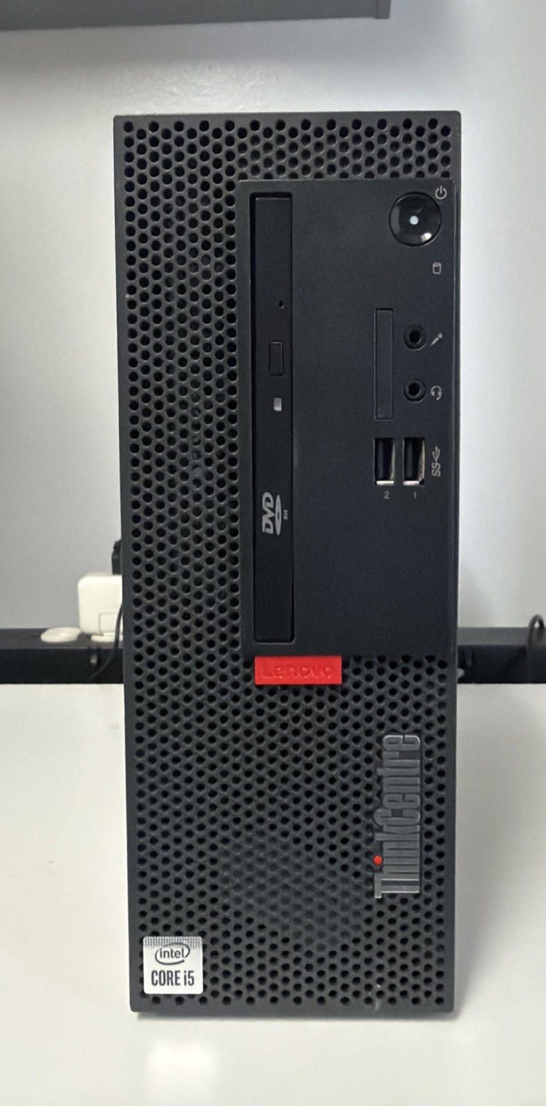 Lenovo ThinkCentre M70c SFF i5-10400 16GB DDR4 500GB SSD Intel UHD 630 Win11Pro