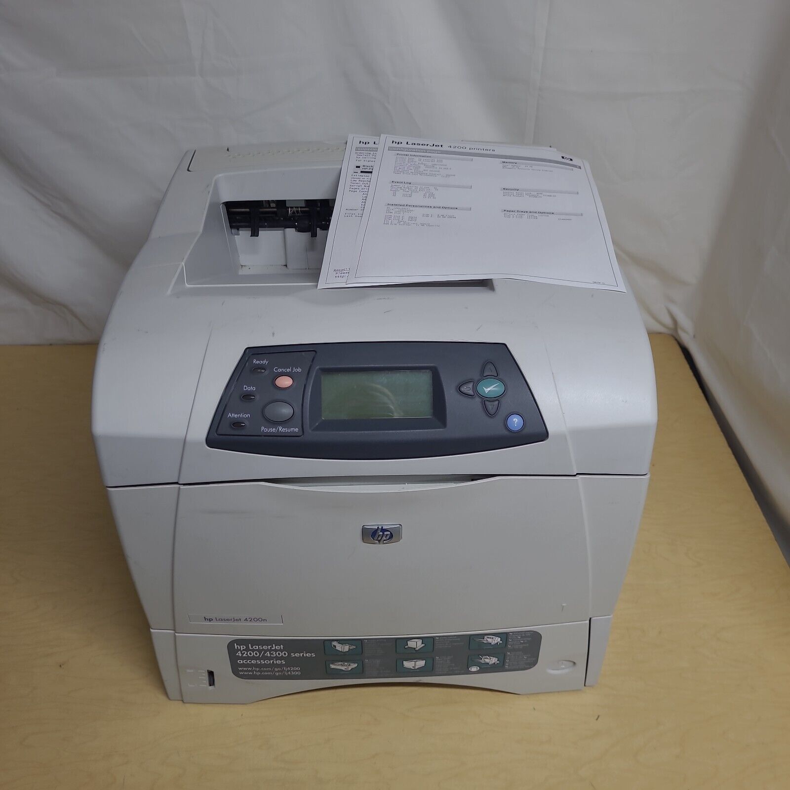 HP LaserJet 4200N Monochrome Laser Printer Network NO TONER Black White