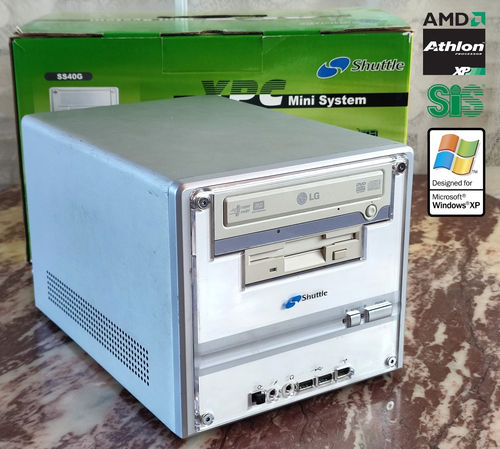 Shuttle XPC SS40G Retro Windows XP Mini PC (in original box)