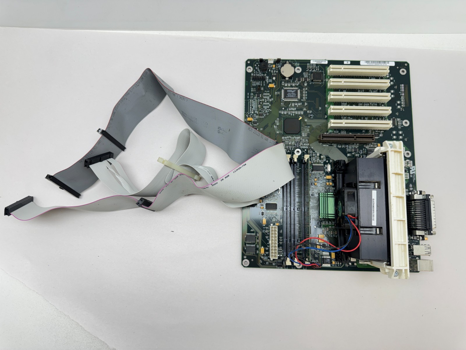 Gateway 4000648 Slot A Motherboard AMD Athlon 800MHz 64MB SDRAM AGP PCI Bundle