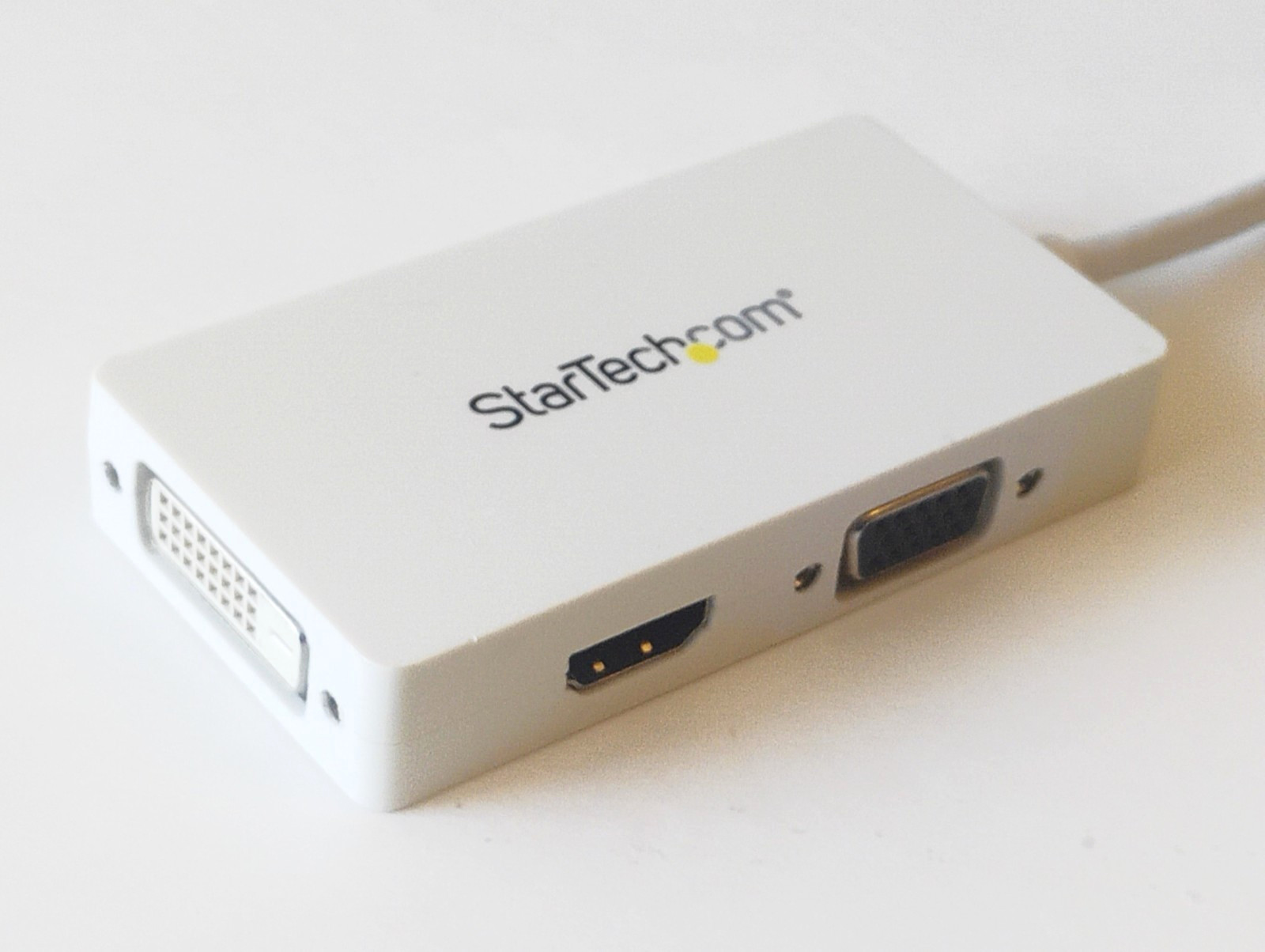 StarTech 3-in-1 Mini DisplayPort to VGA DVI or HDMI Multi Adapter MDP2VGDVHDW