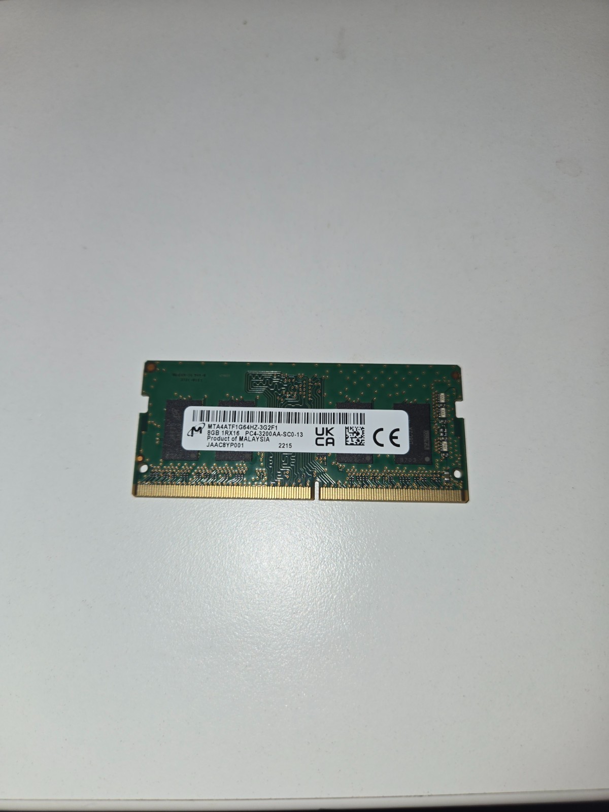 Micron 8GB DDR4 SODIMM 3200 (MTA4ATF1G64HZ-3G2F1)
