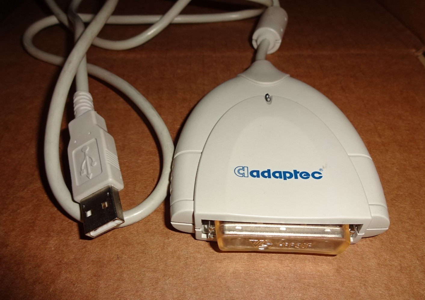 Adaptec USBConnect 2000 USB SCSI Adapter (50 Pin High Density) P/N 1819800