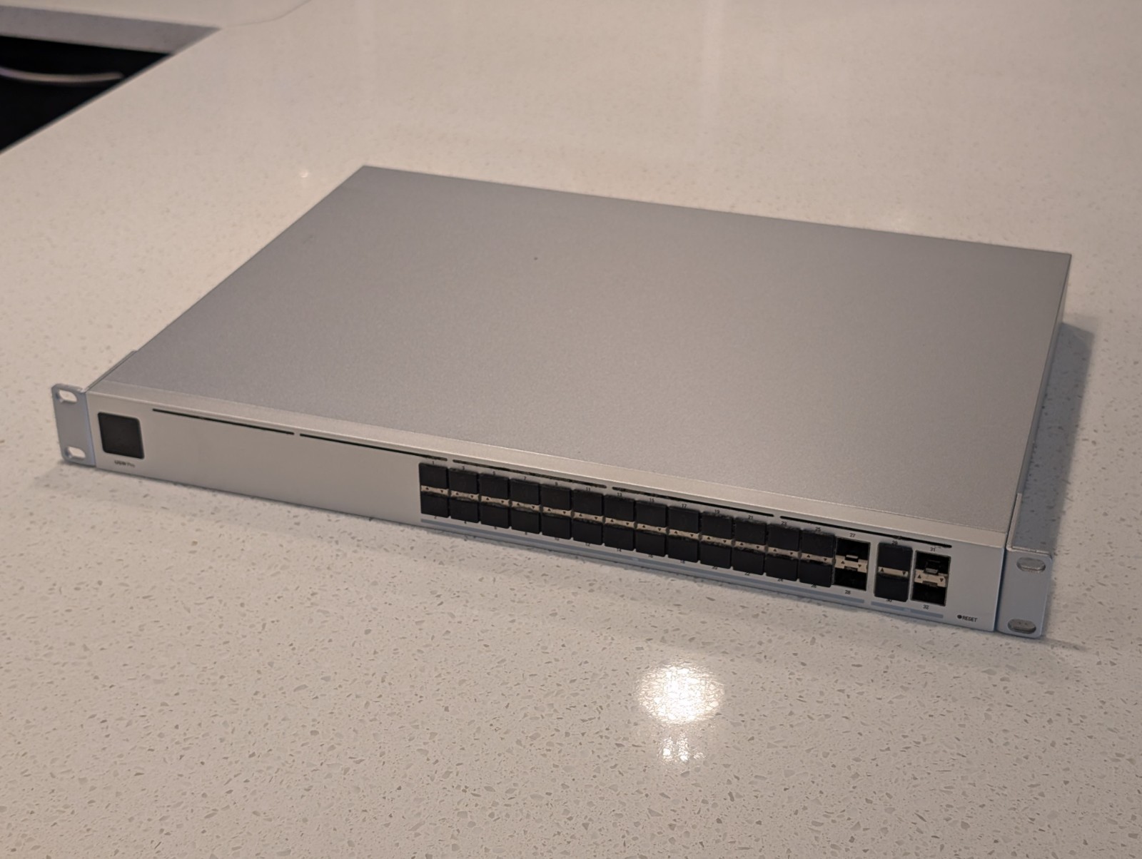 Ubiquiti UniFi USW-Aggregation-Pro 32-Port SFP+ 10GbE Rack Switch