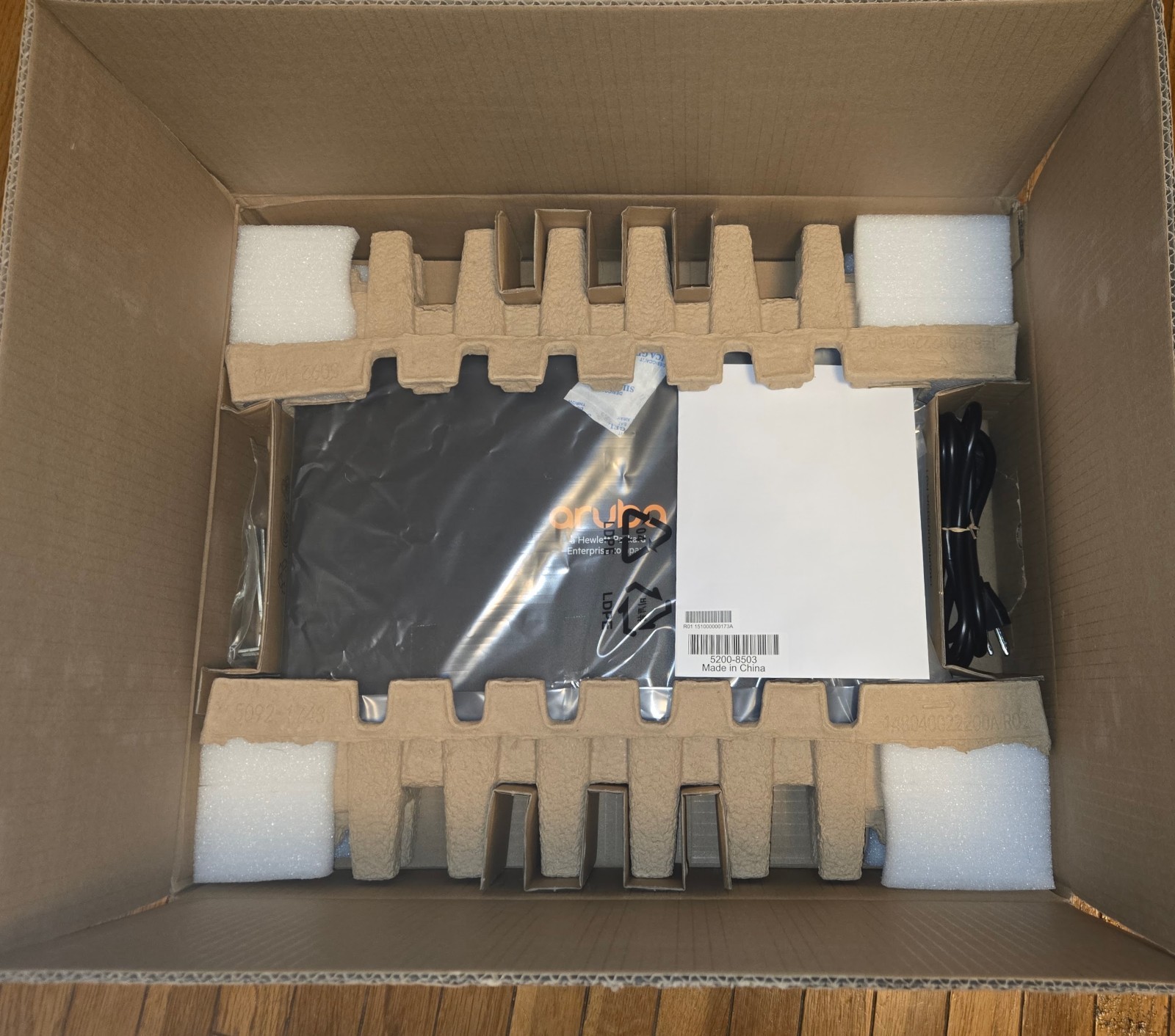 HP ARUBA 2930F 48G PoE+ 4SFP+ 740W SWITCH FULLY MANAGED SWITCH JL558A