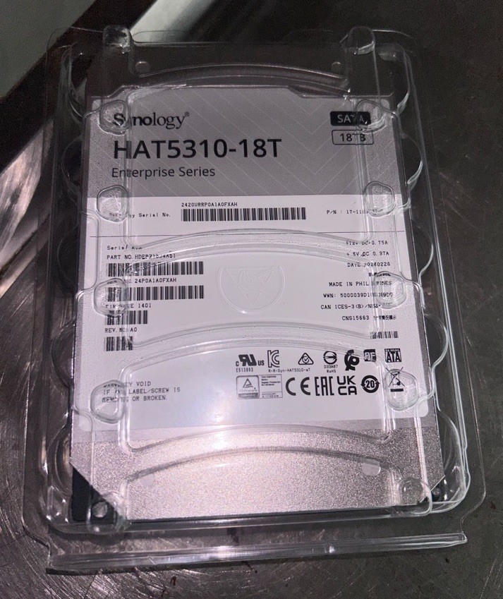 NEW HAT5310-18T Synology Toshiba MG09ACA18TE 18TB 7.2K RPM SATA 6Gb/S 3.5 HDD
