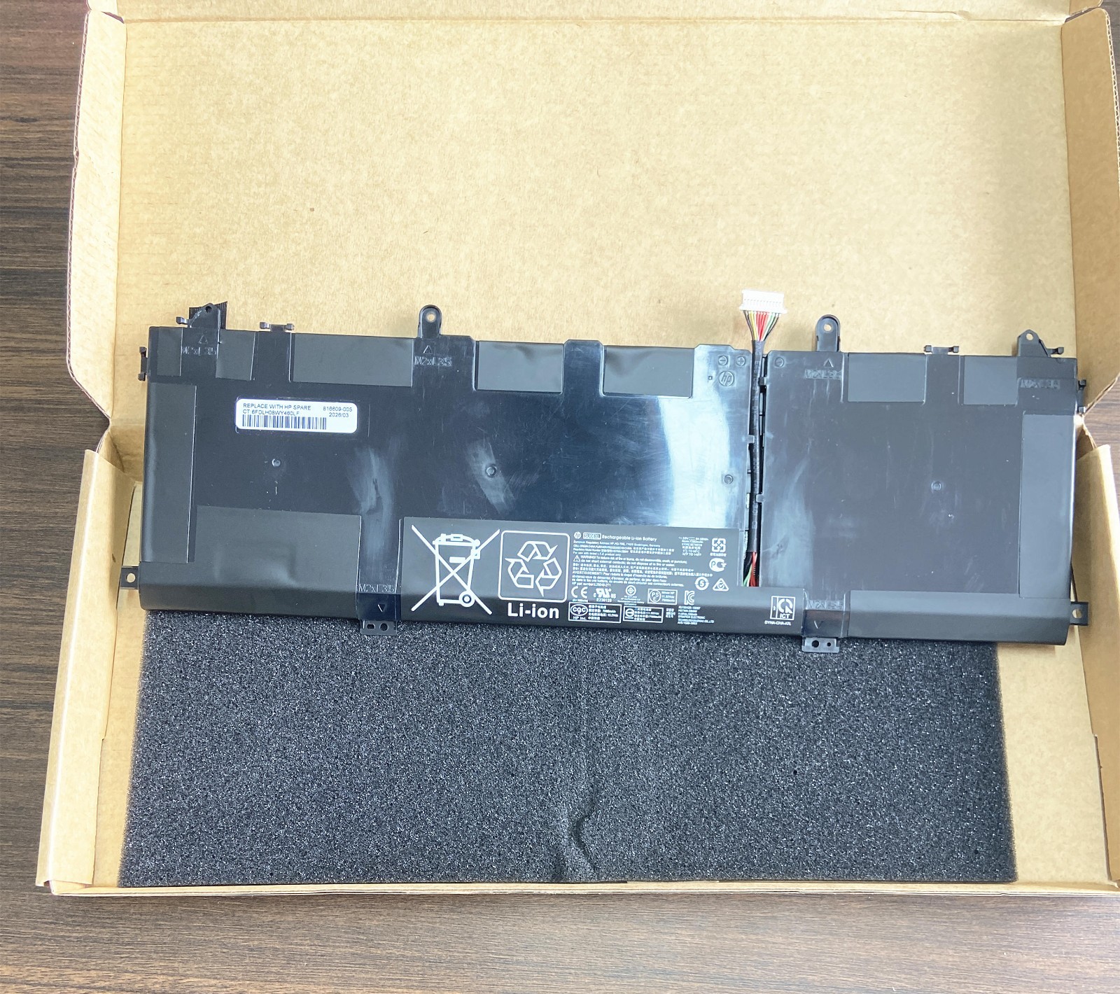 Genuine SU06084XL Battery  Spectre X360 convertible 15-DF0043DX 15-DF1033DX More