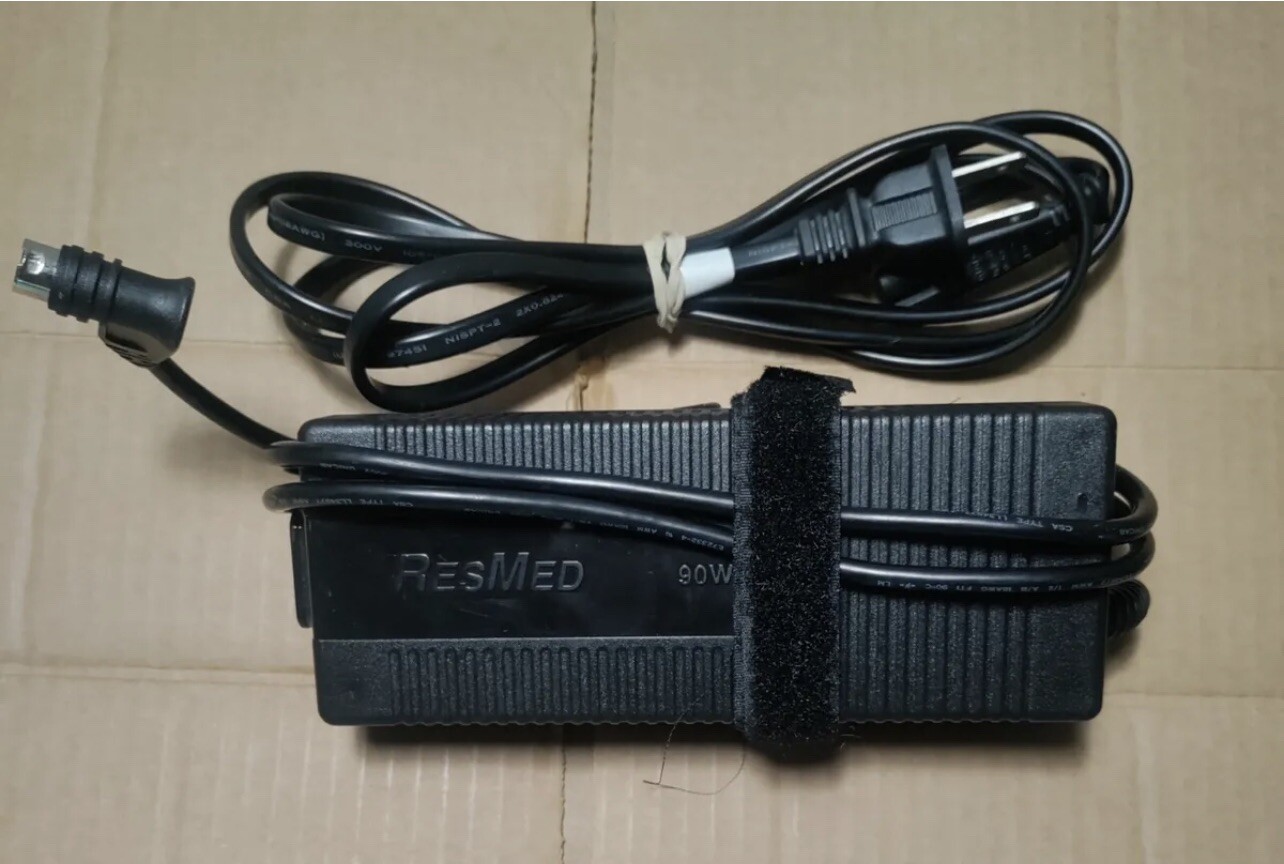Genuine oem ResMed CPAP BiPAP S9 Series 24v Power Supply AC Adapter 369102 3-Pin