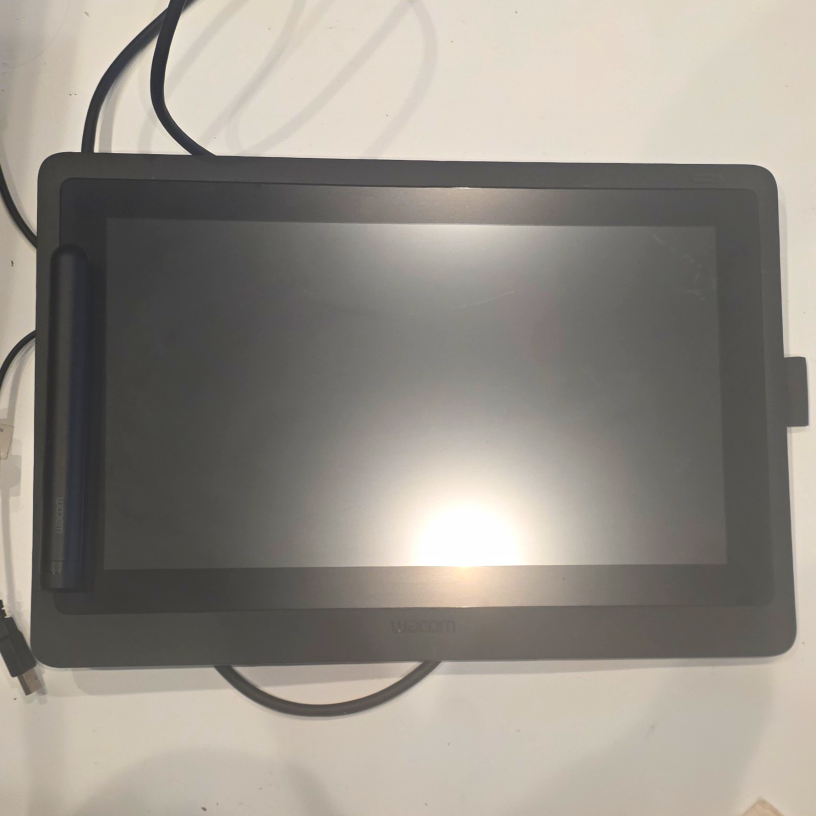 Working WACOM CINTIQ DTK-1660 INTERACTIVE PEN DISPLAY TABLET WITH NEW PRO PEN 2