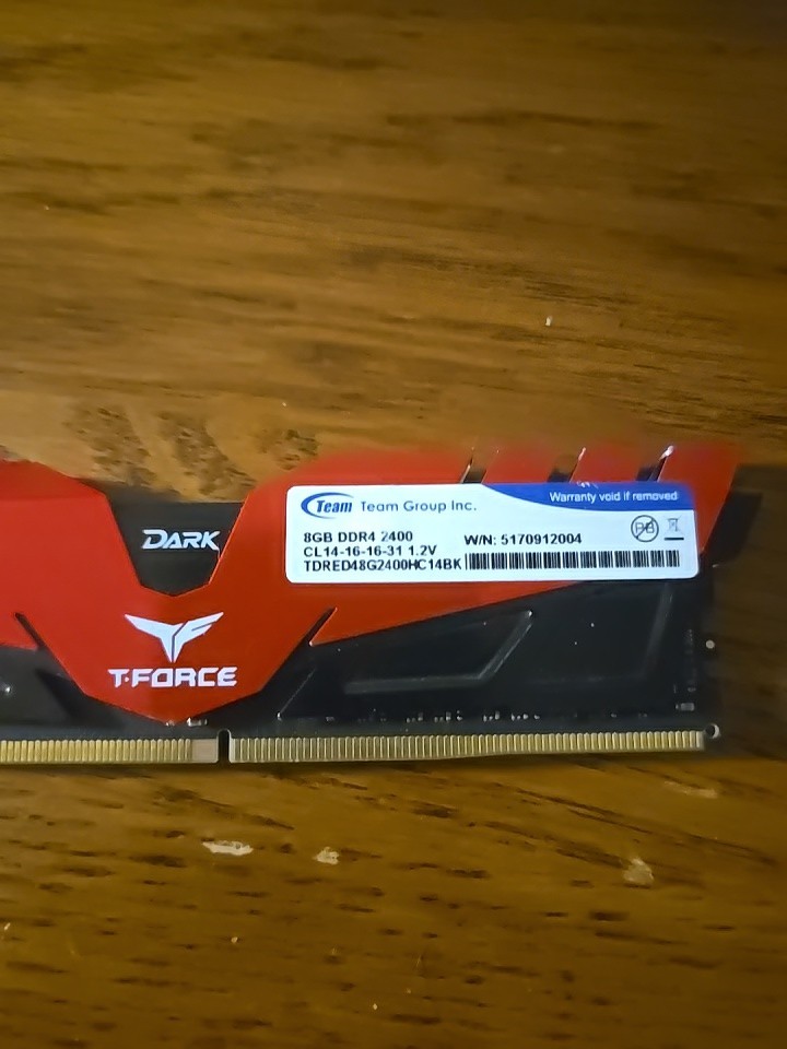 TeamGroup T-Force Vulcan 8GB (1x8GB) RAM DDR4 3200MHz TLZRD48G3200HC16CBK