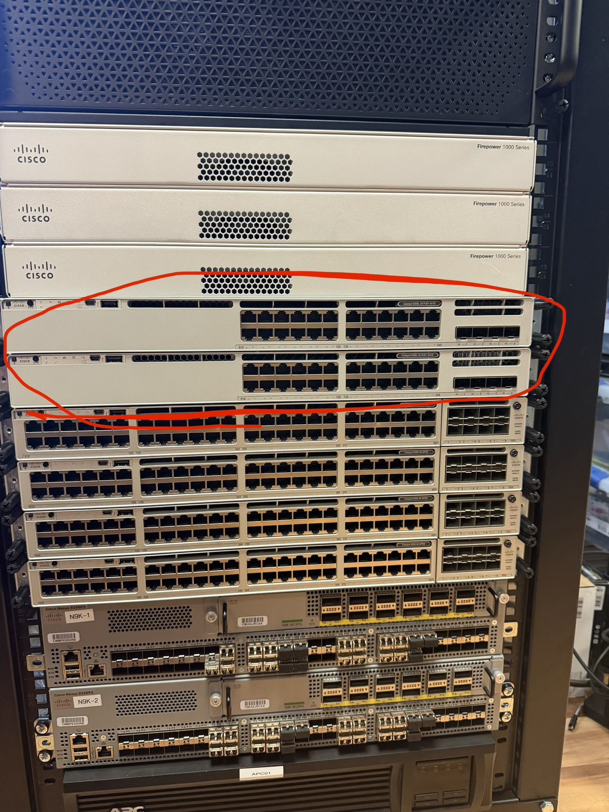 Cisco Catalyst 9300 C9300L-24P-4G-A  24 Port PoE+ 4X1G Uplinks, dual PSU