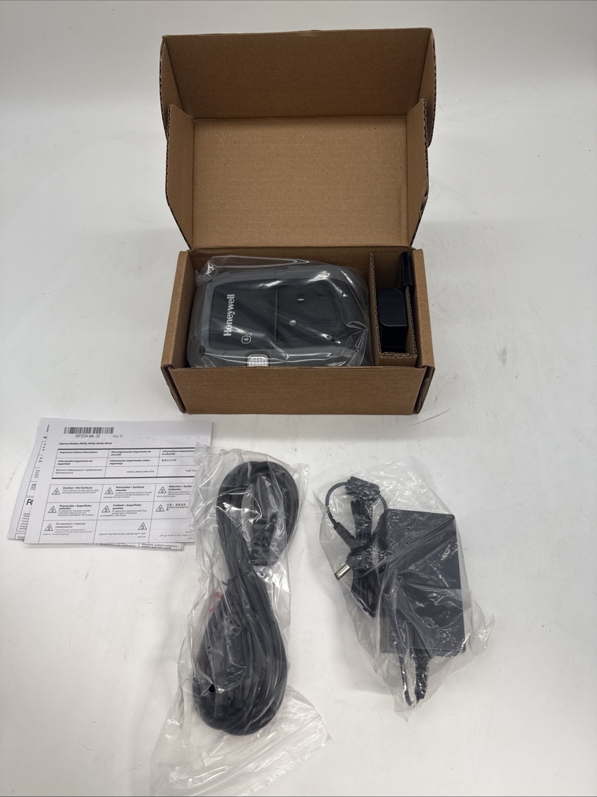 Honeywell RP2D Rugged Mobile Bluetooth Thermal Bar Code Label Printer