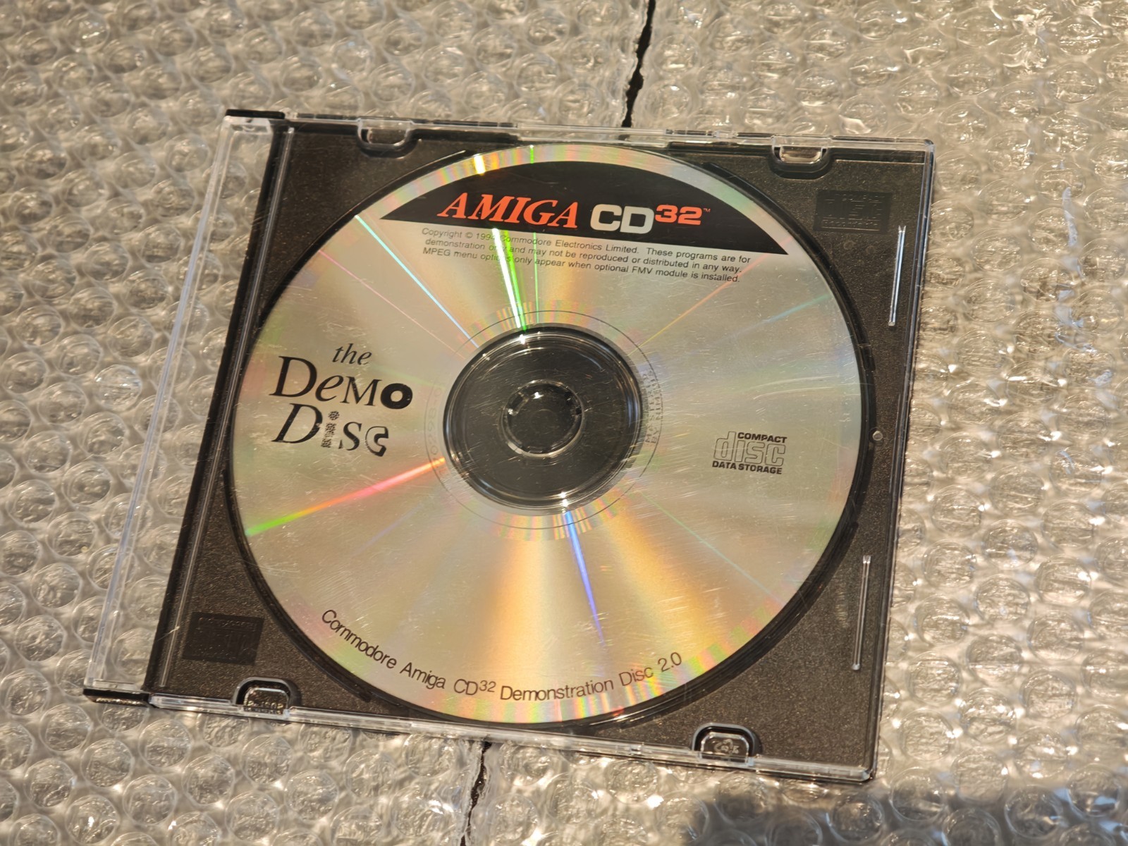 Amiga cd32 Official The Demo Disc - Commodore CD32 Demo disc 2.0