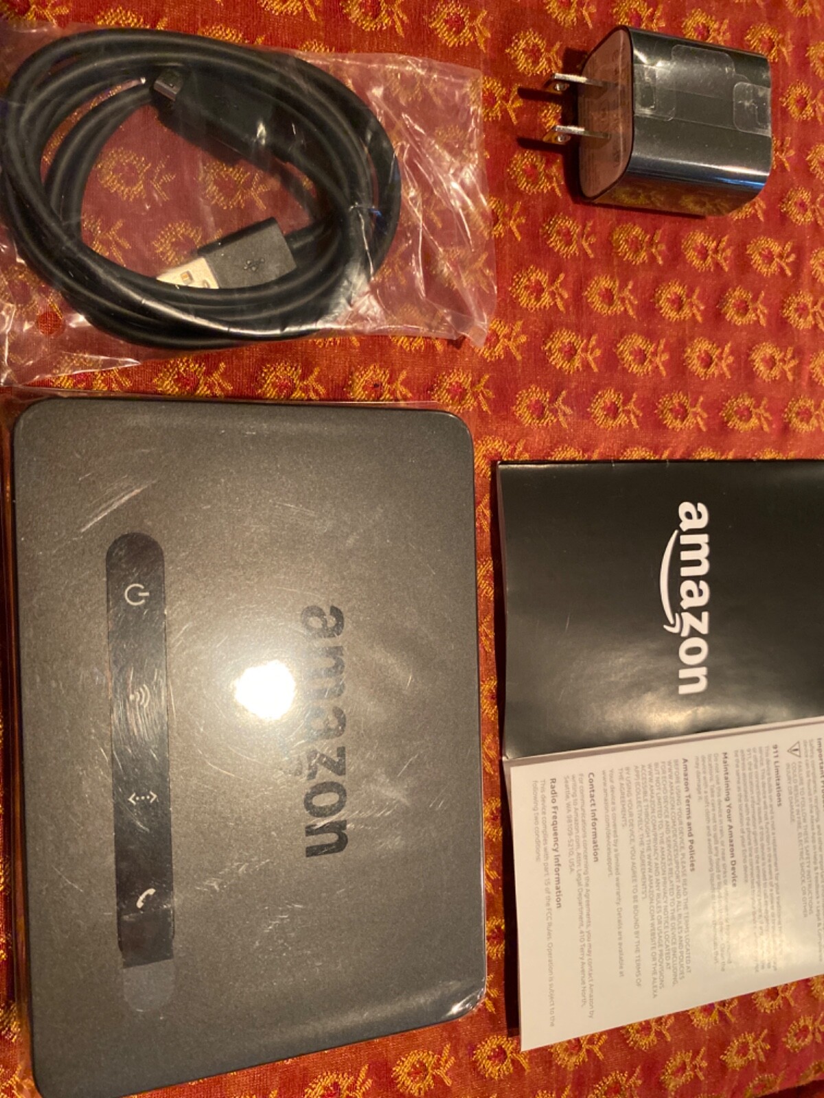AMAZON ECHO BLK Device, AC Adapter,USB Cable.No ph.cord/split:NIOB Sealed Items
