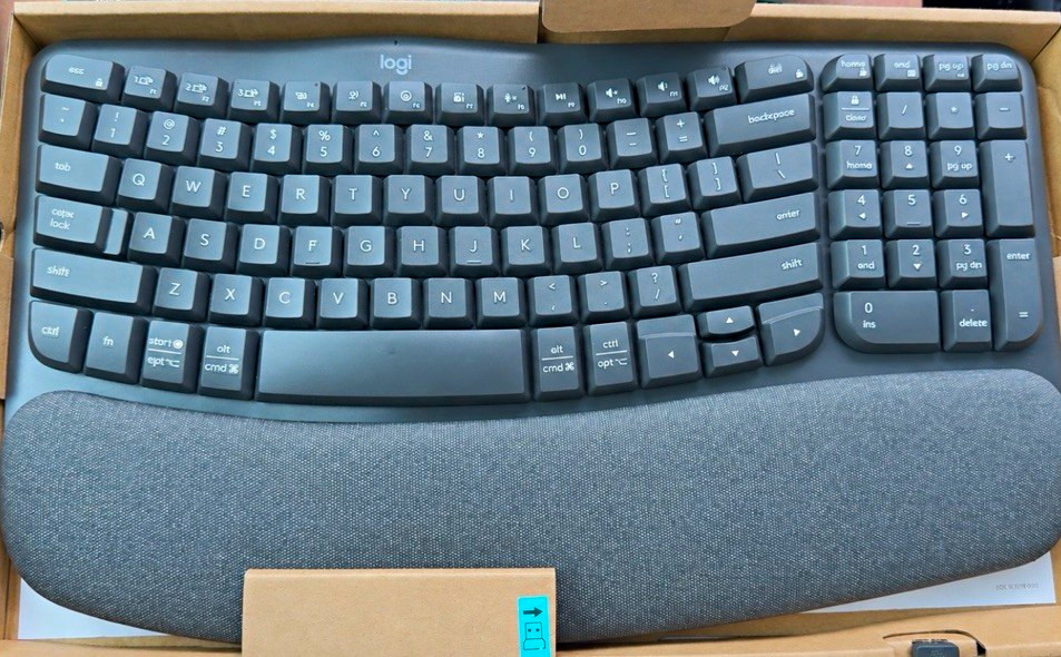 Logitech Wave Keys Wireless Ergonomic Keyboard Detachable Palm Rest Gray