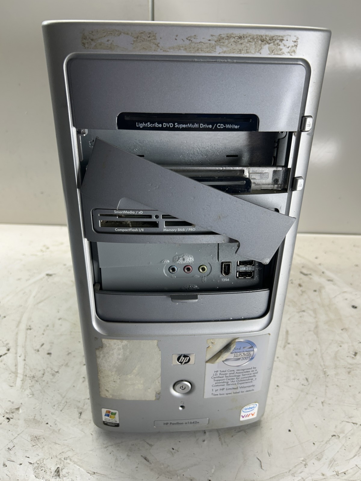 HP Pavilion a1642x Intel Core 2 1.86GHz 1GB NO HDD