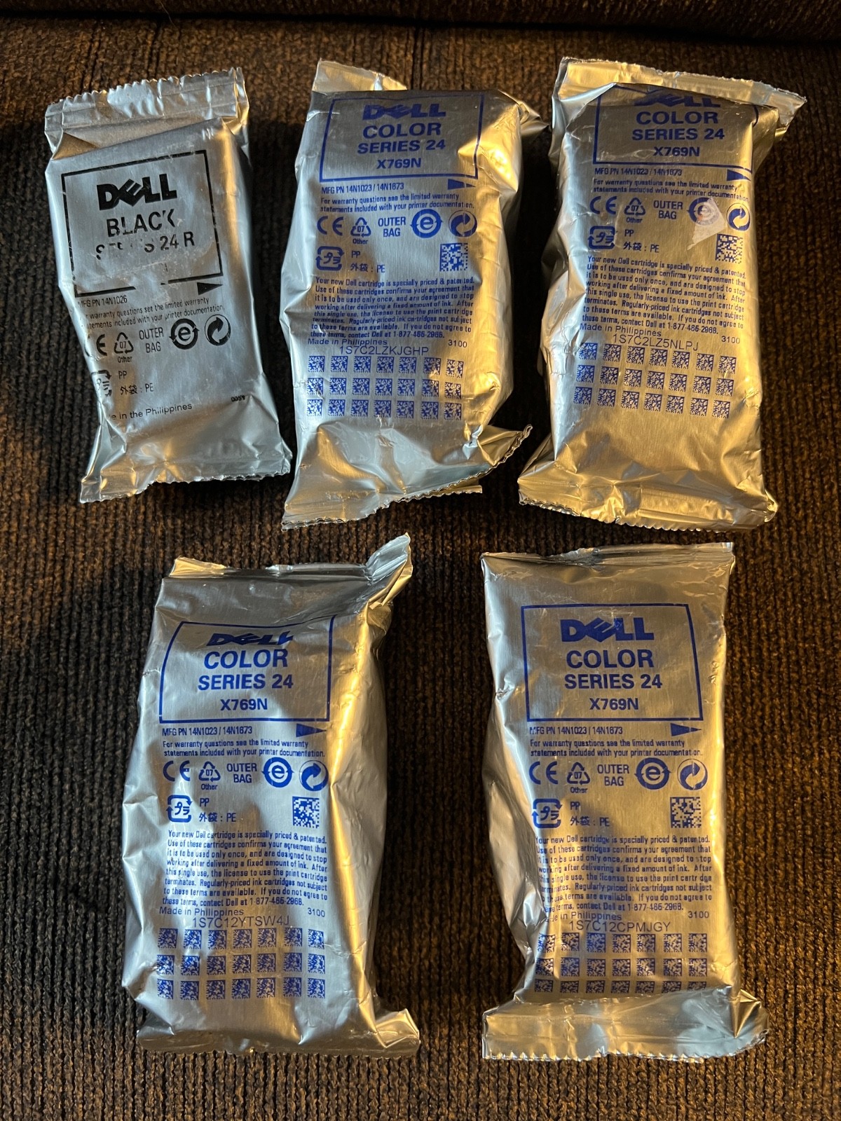 4 - Dell Series 24 High Capacity Color Ink Cartridge +  1- Series 24 Black